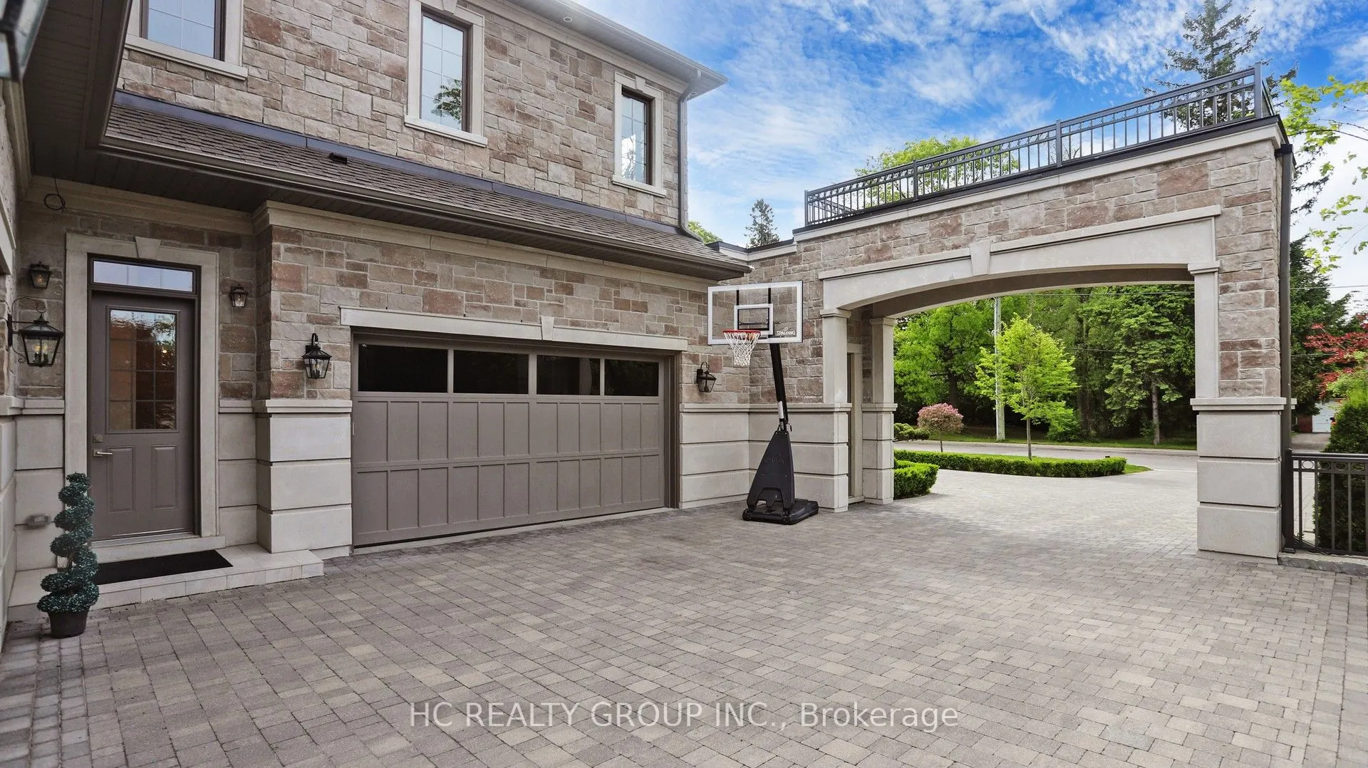 18 Denham Drive