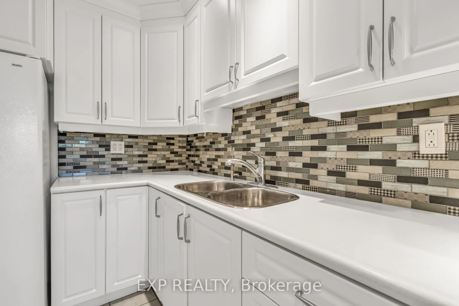22 Niles Way, #325