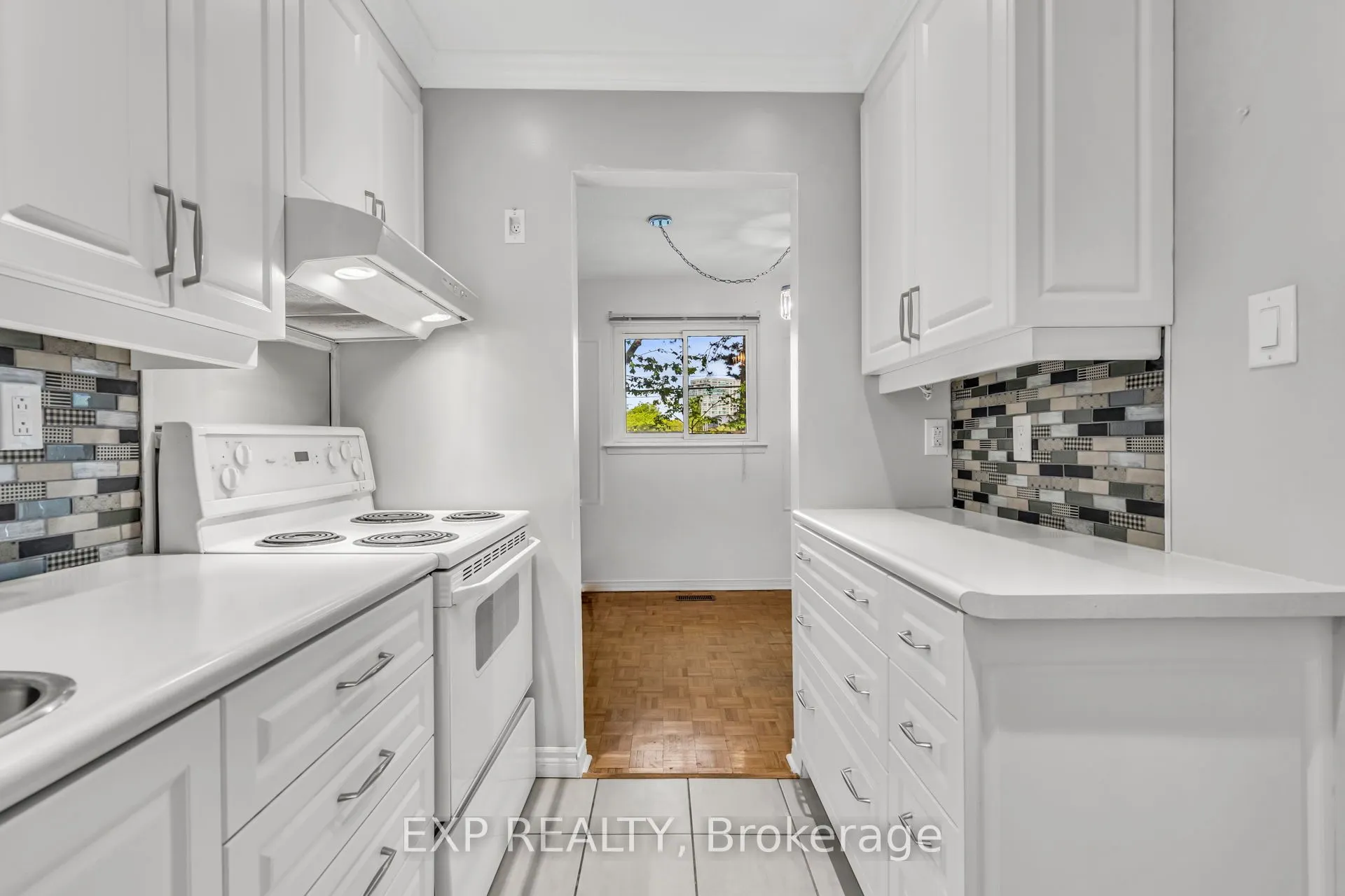 22 Niles Way, #325