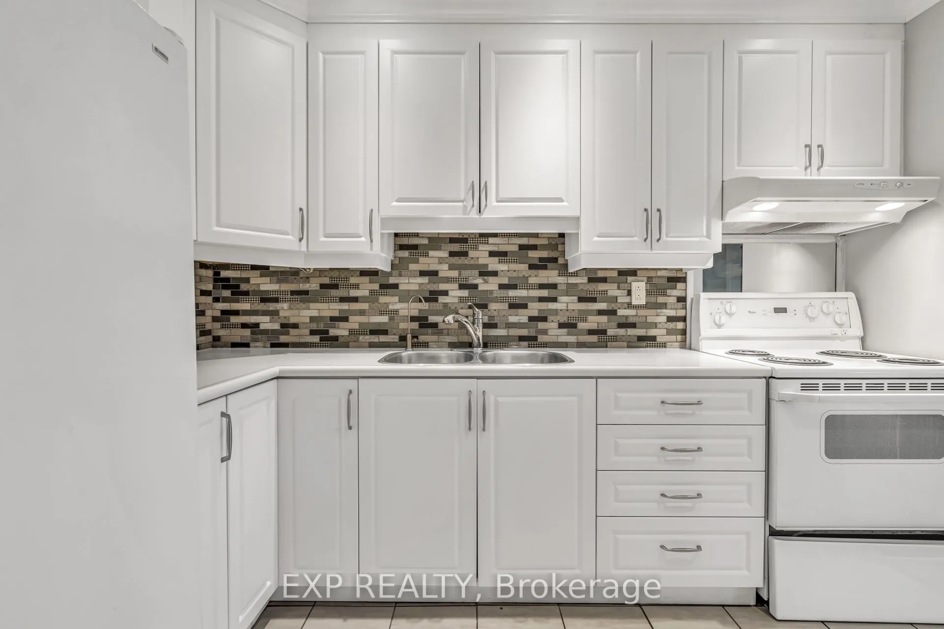22 Niles Way, #325