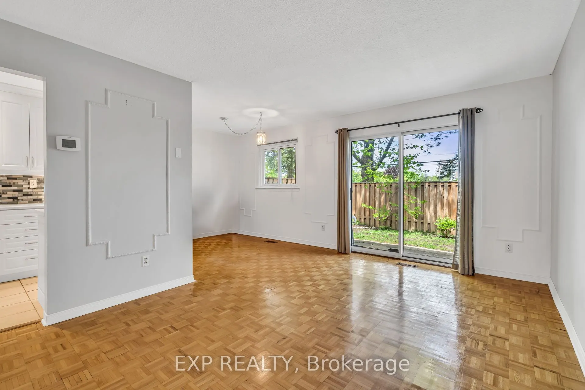 22 Niles Way, #325
