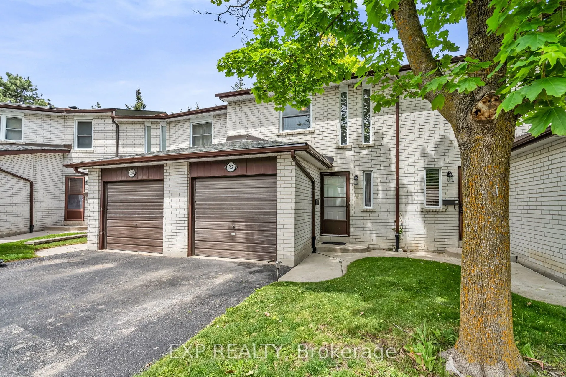 22 Niles Way, #325
