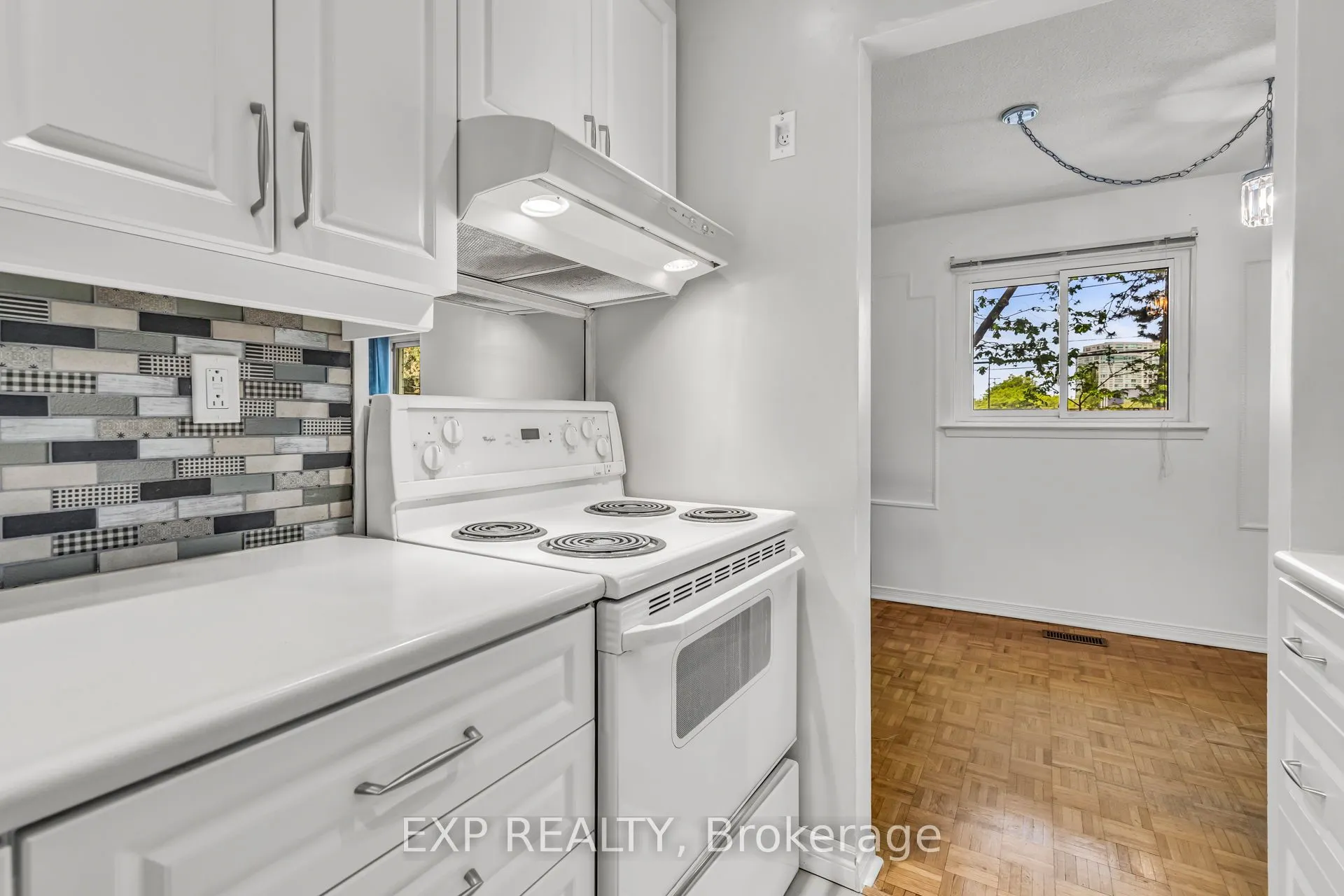 22 Niles Way, #325