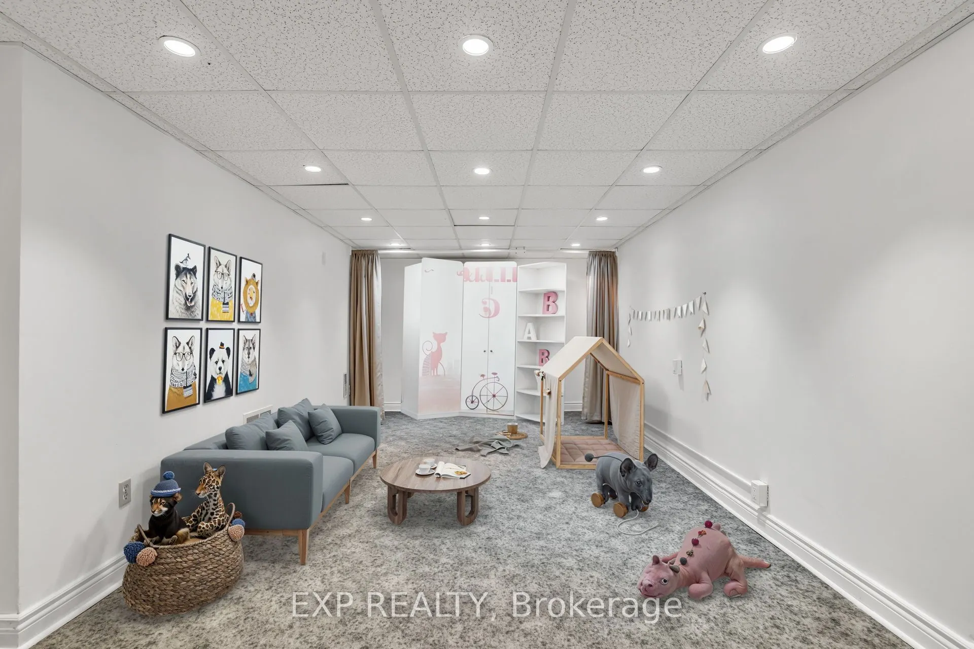 22 Niles Way, #325