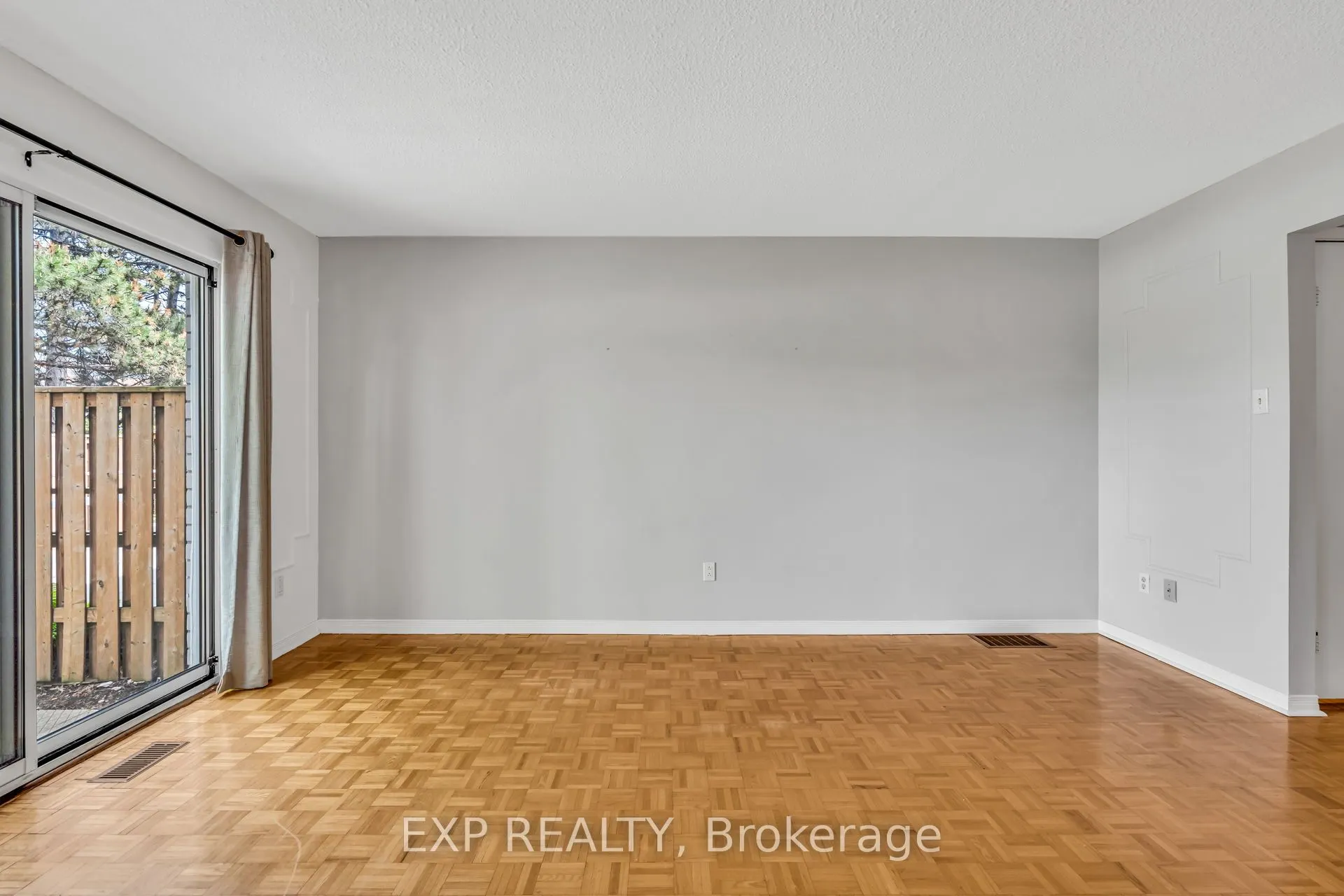 22 Niles Way, #325