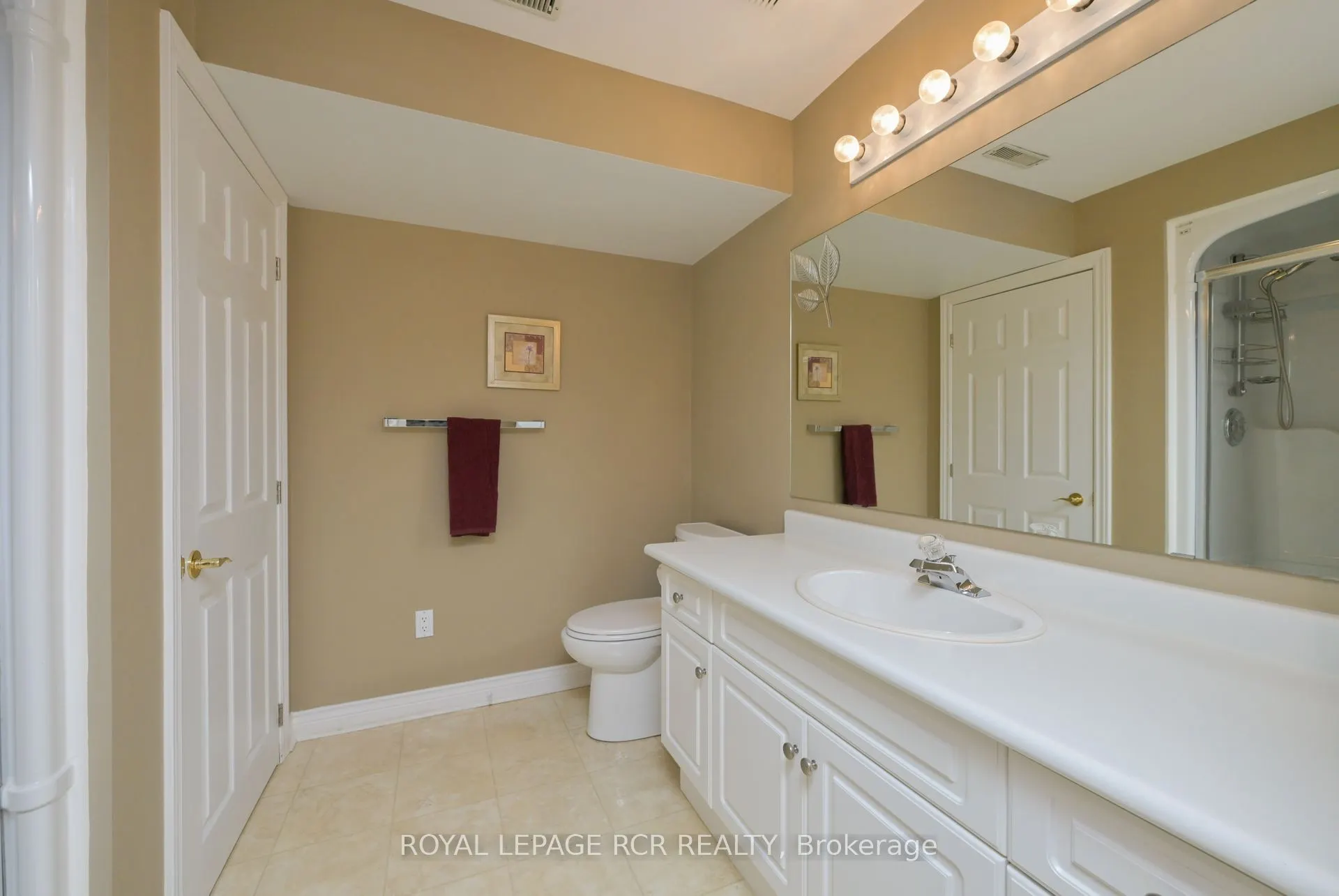 46 Sunset Boulevard, #2