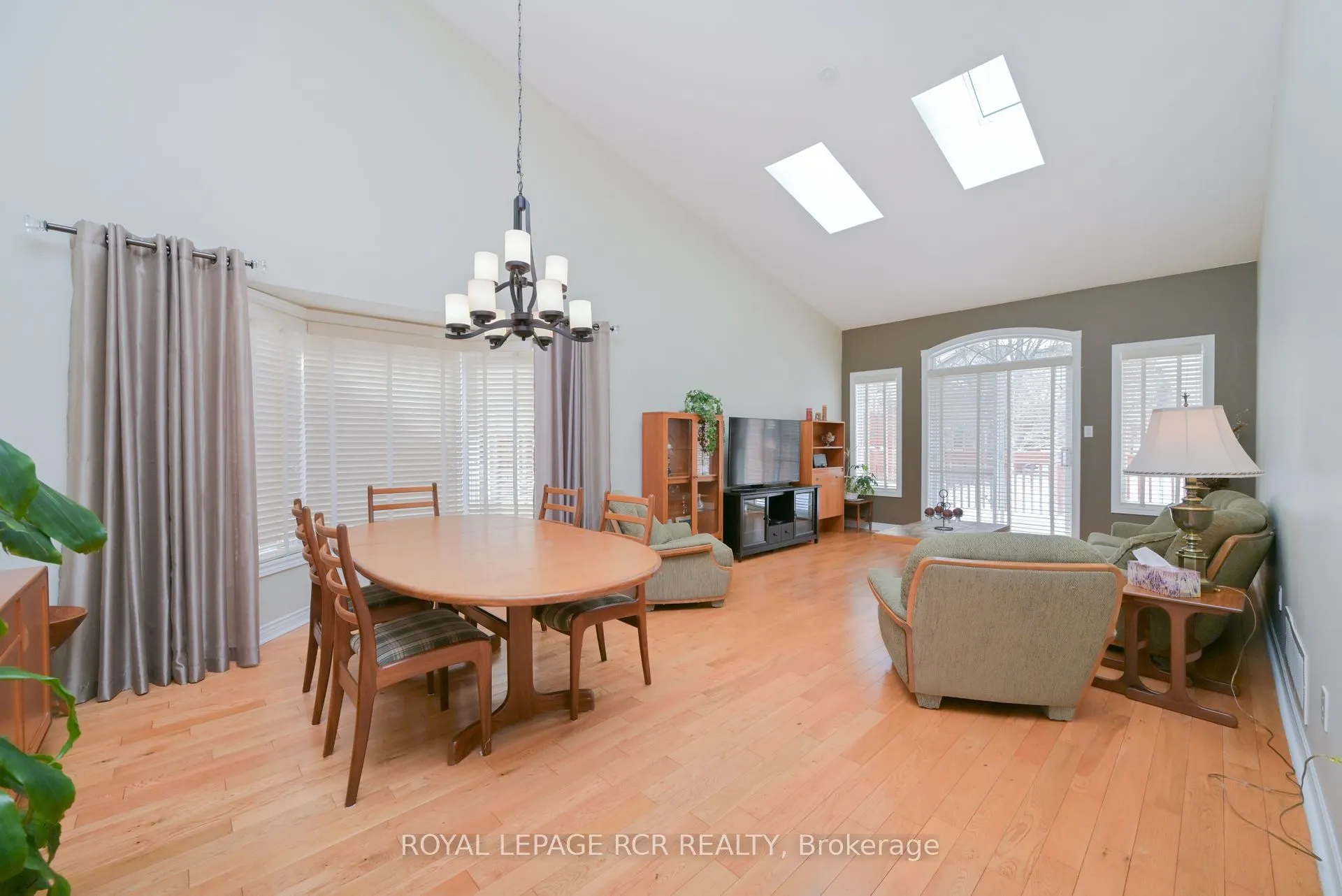 46 Sunset Boulevard, #2