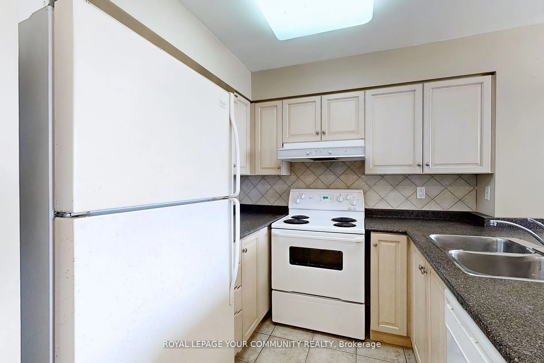 9 Northern Heights Drive, #1003