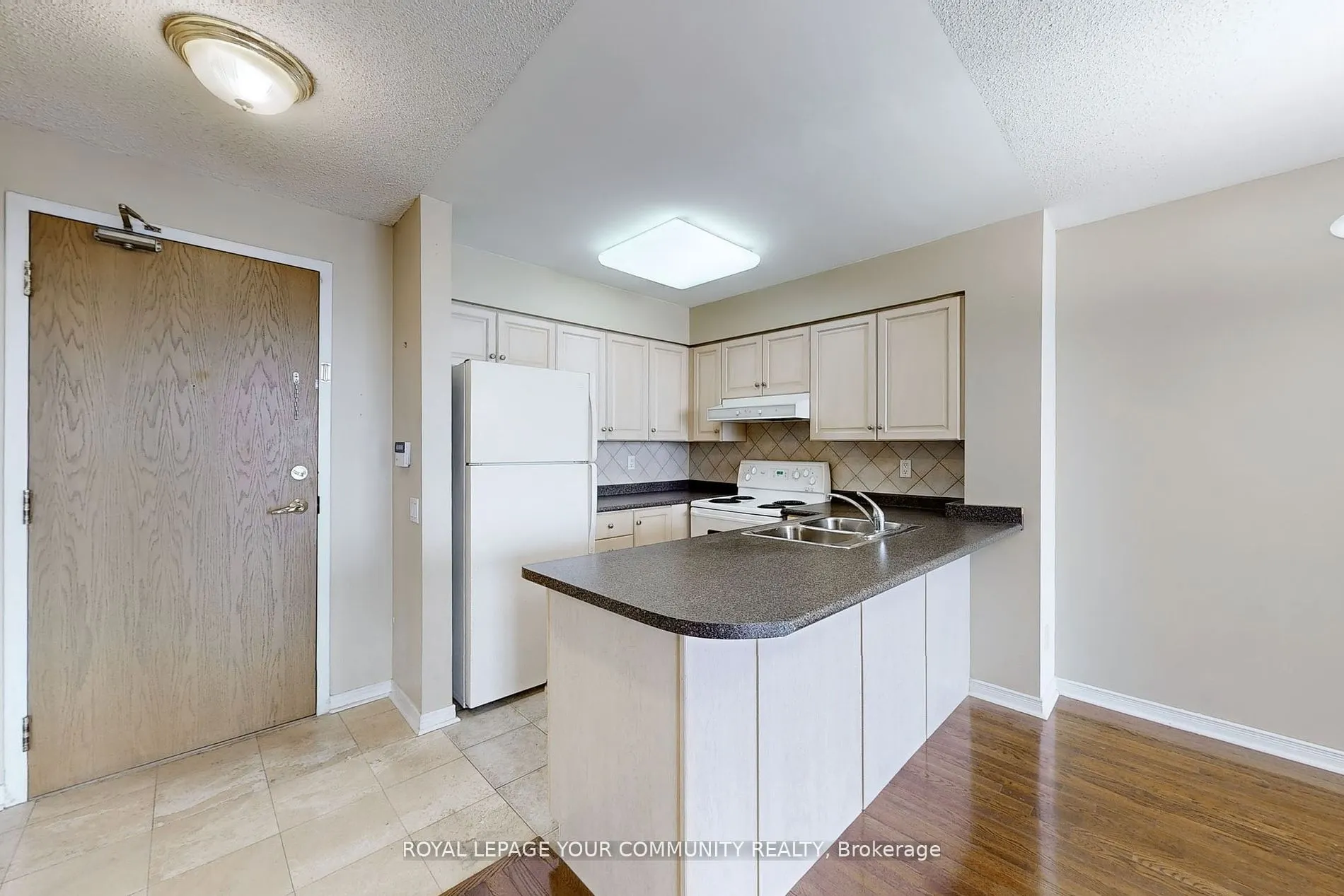 9 Northern Heights Drive, #1003