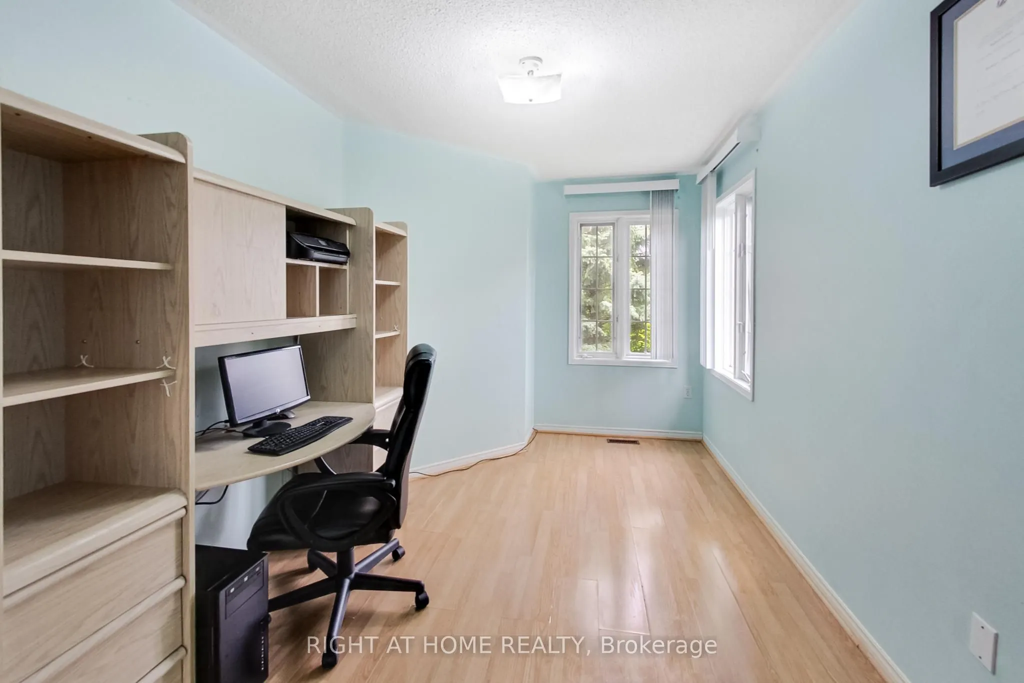 28 Foxtail Ridge
