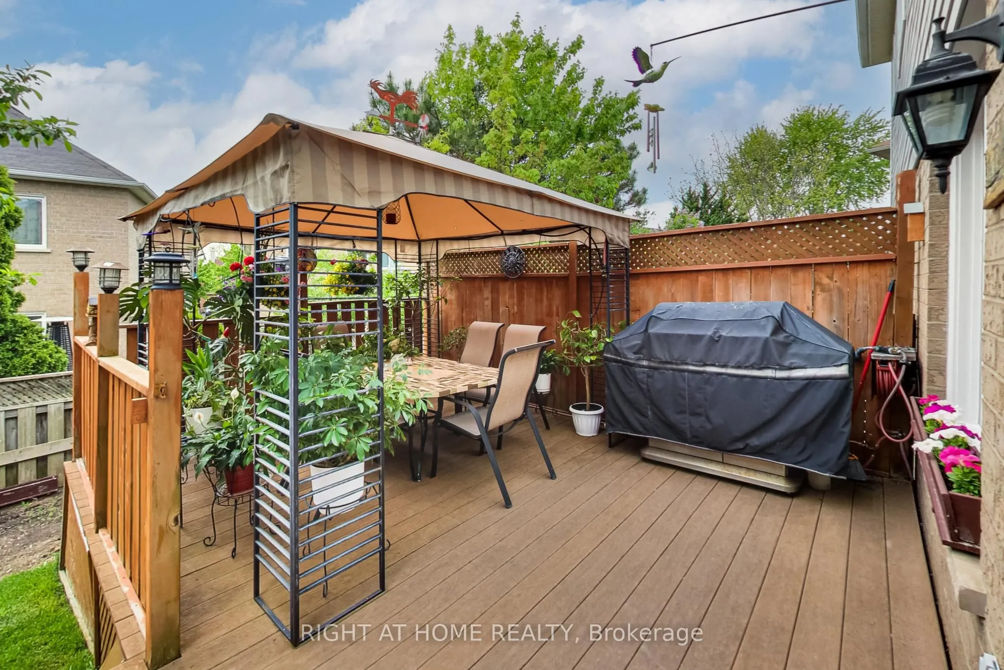 28 Foxtail Ridge