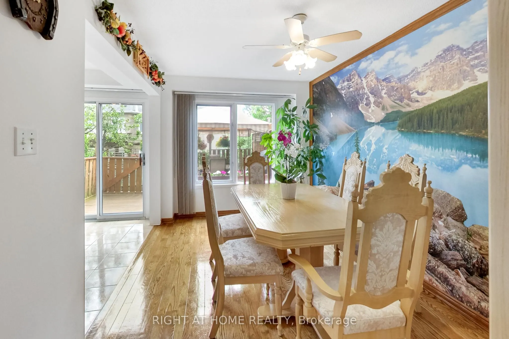 28 Foxtail Ridge