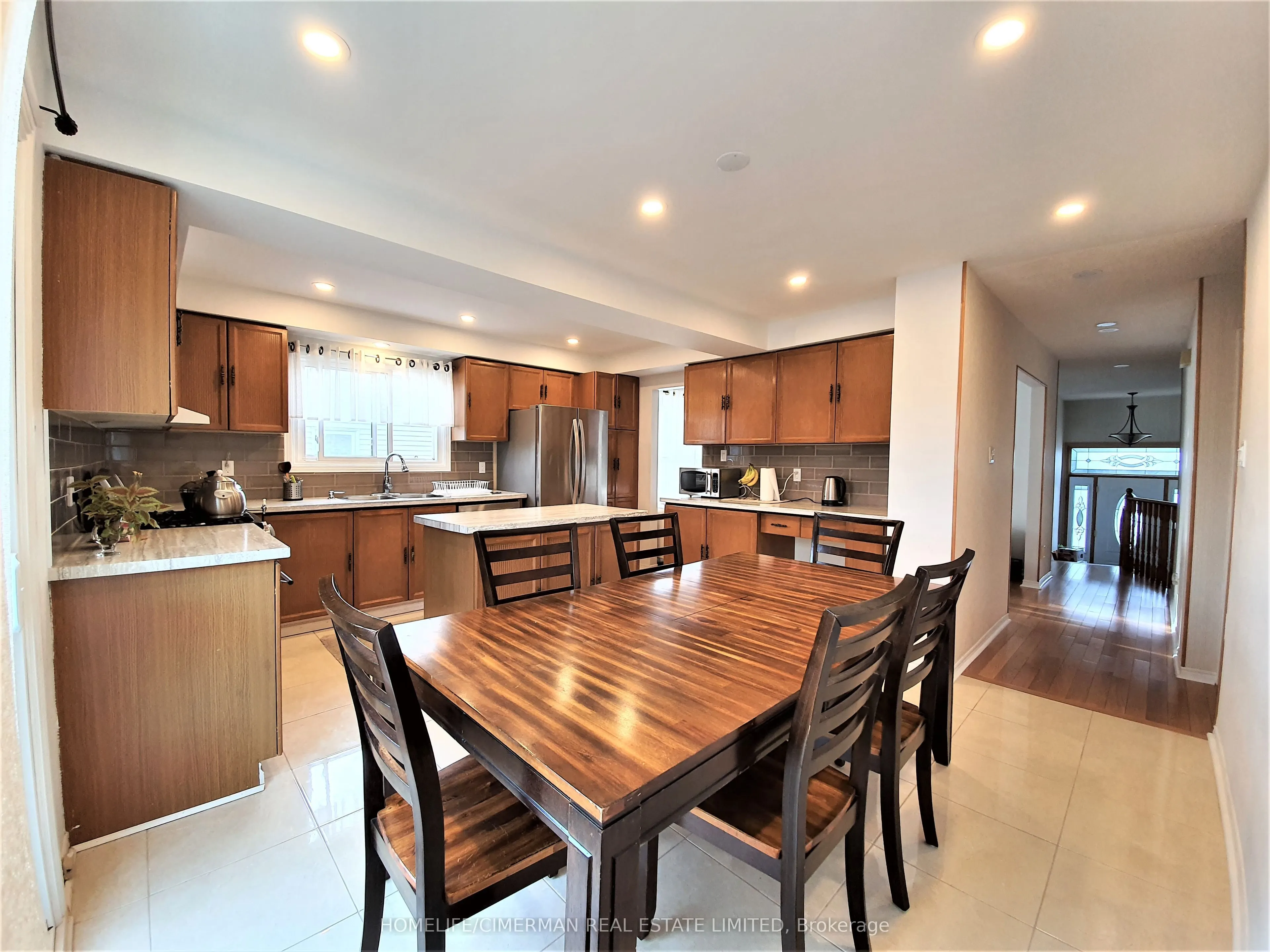 312 Harewood Boulevard, #UPPER