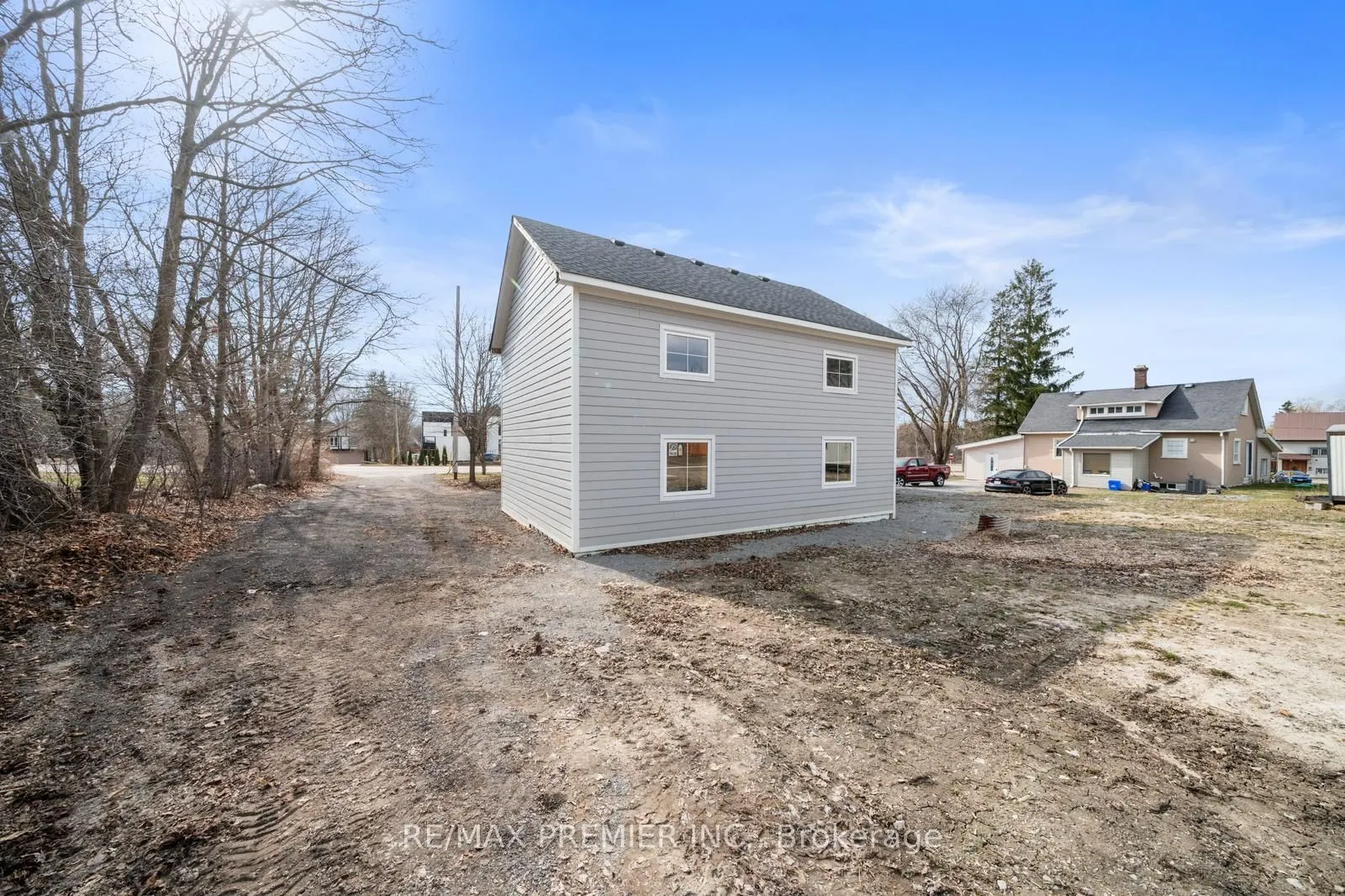 14635 Woodbine Avenue