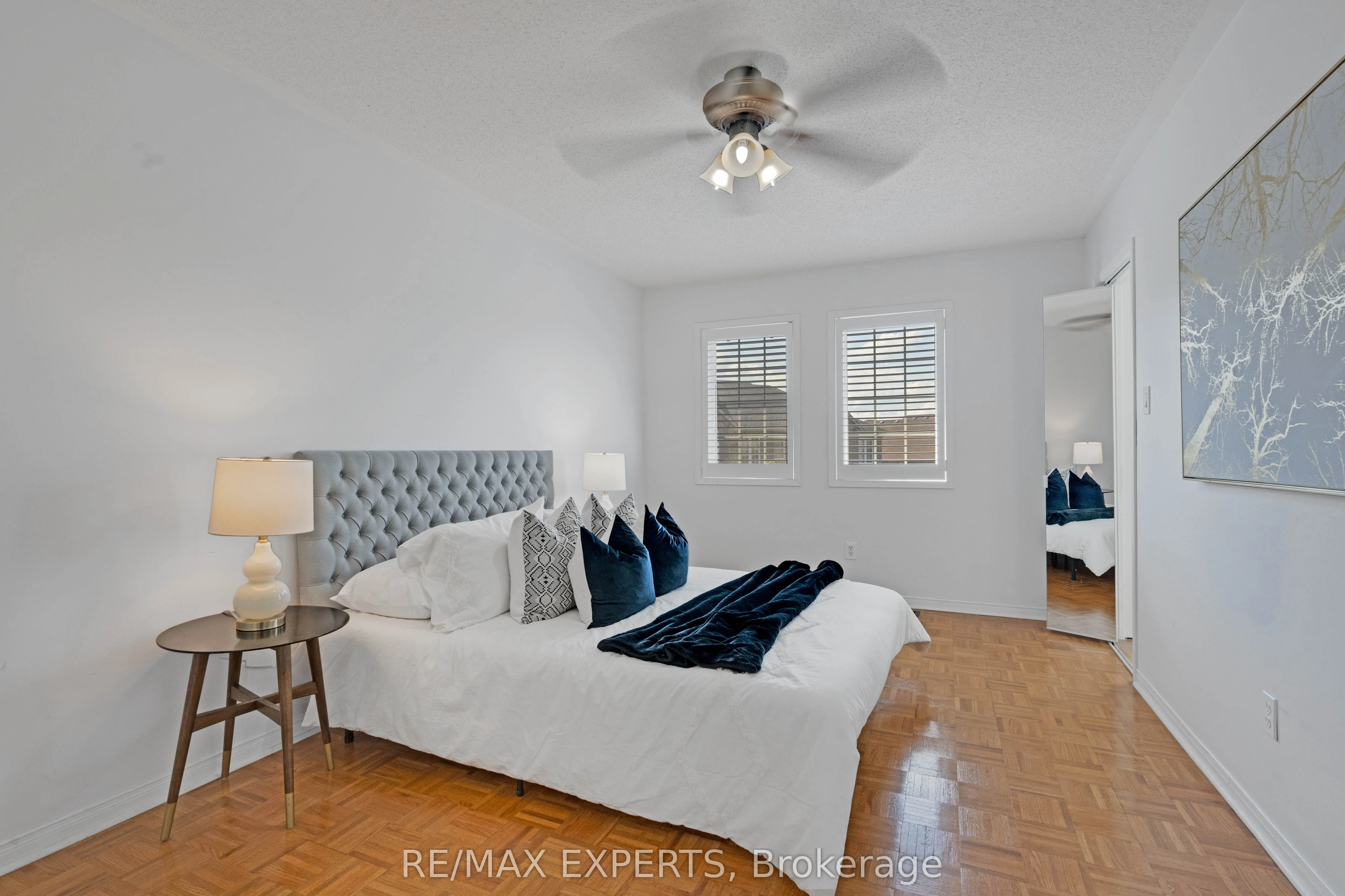 19 Foxchase Avenue, #32