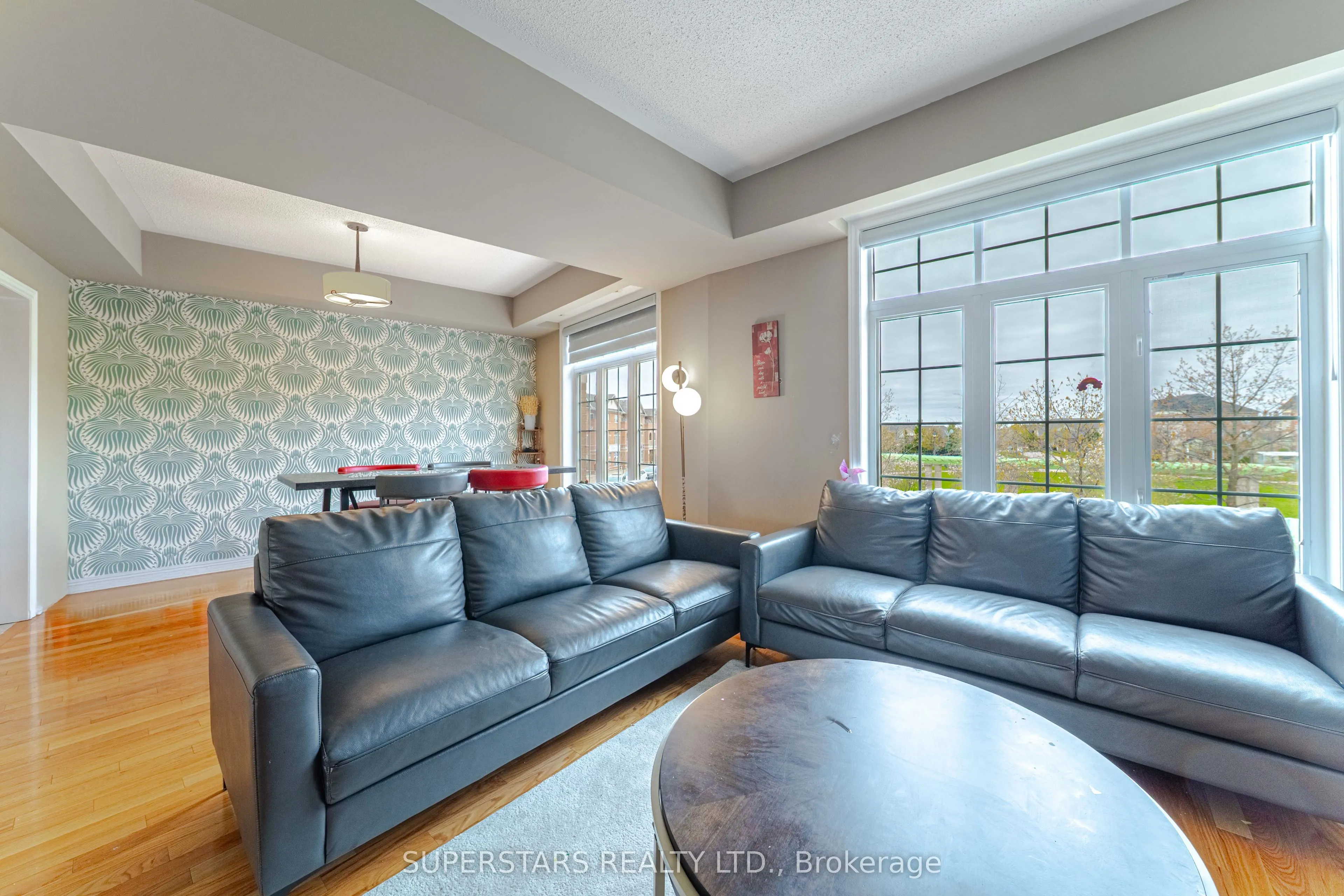30 Greensborough Village Circle, #22