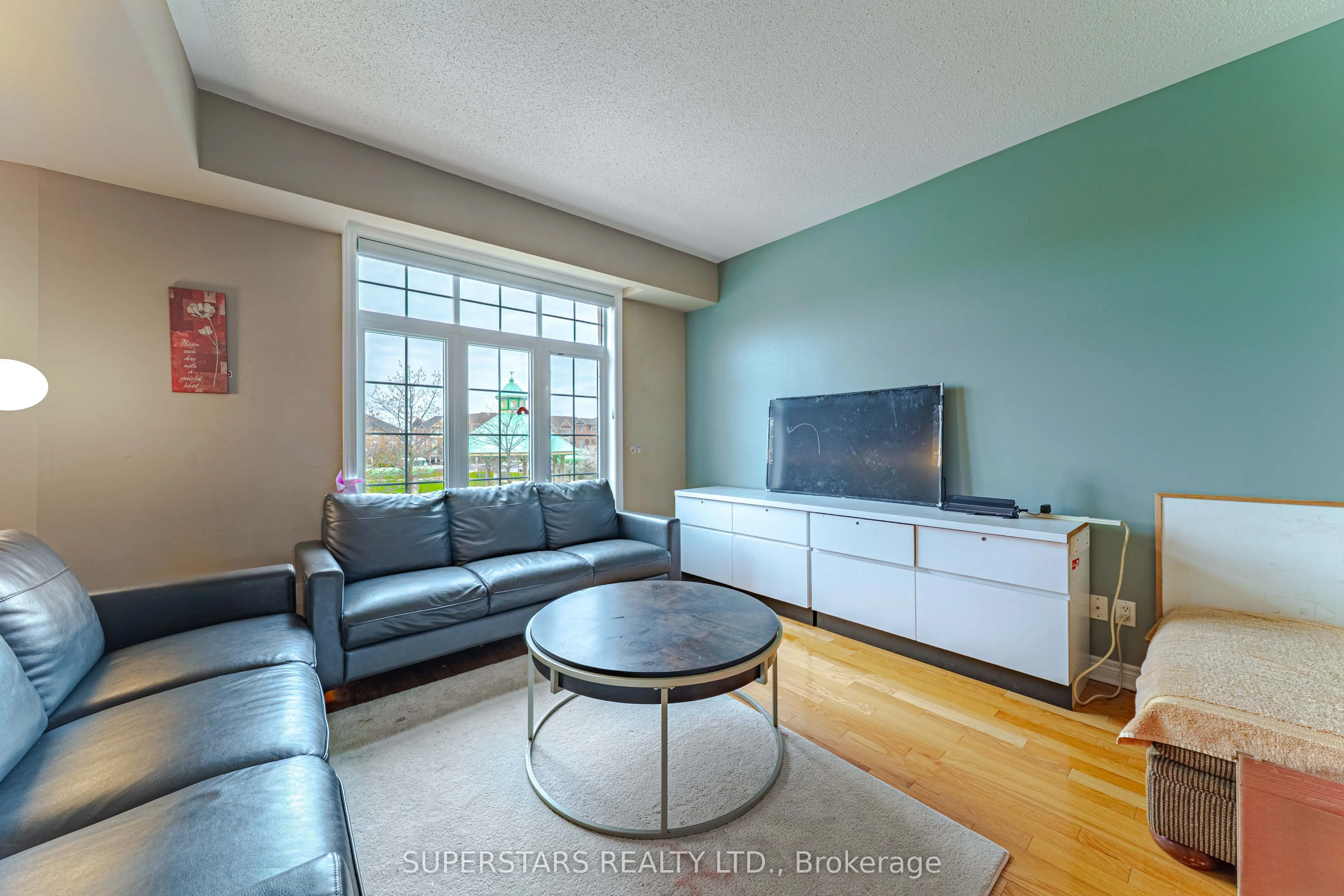 30 Greensborough Village Circle, #22