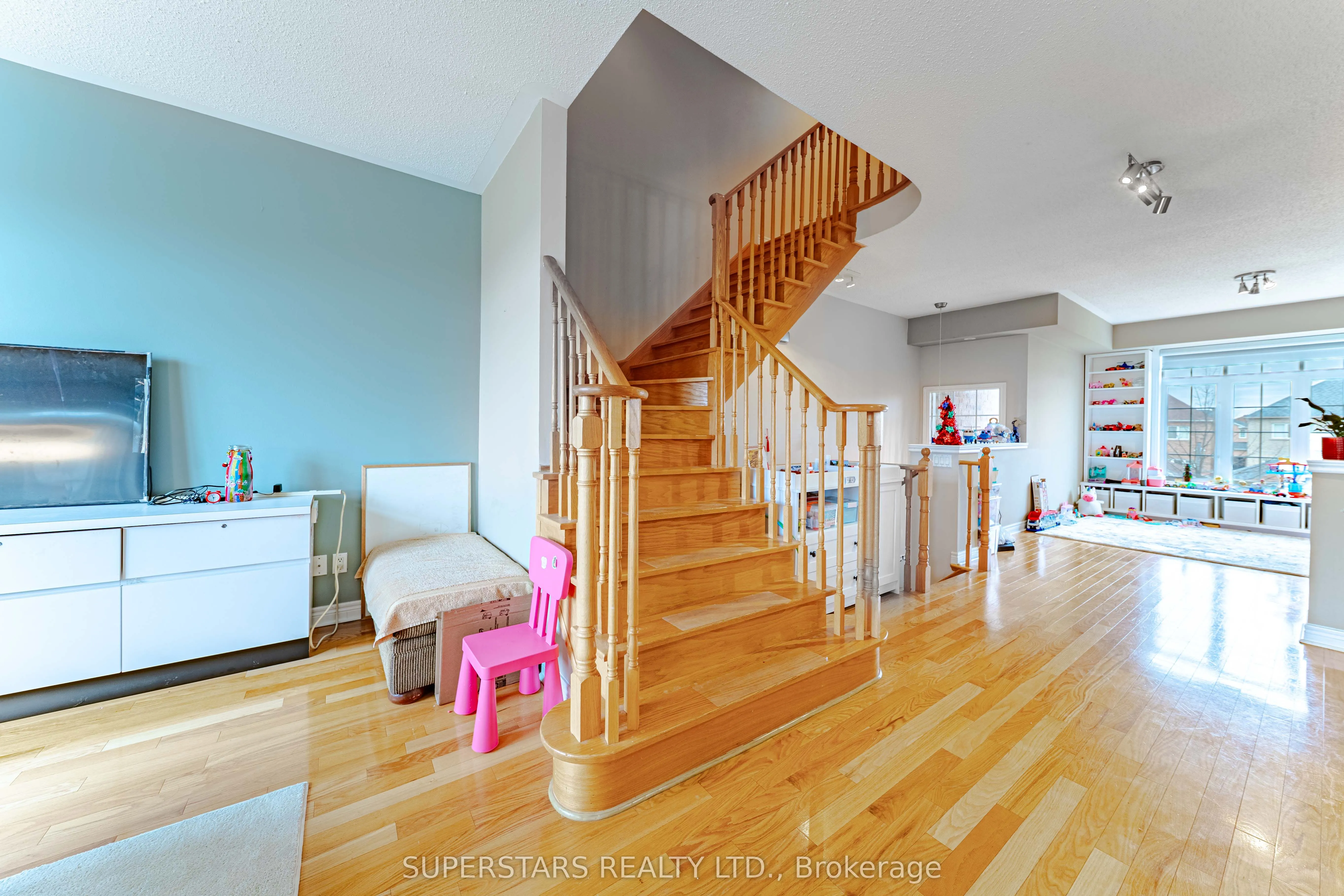 30 Greensborough Village Circle, #22