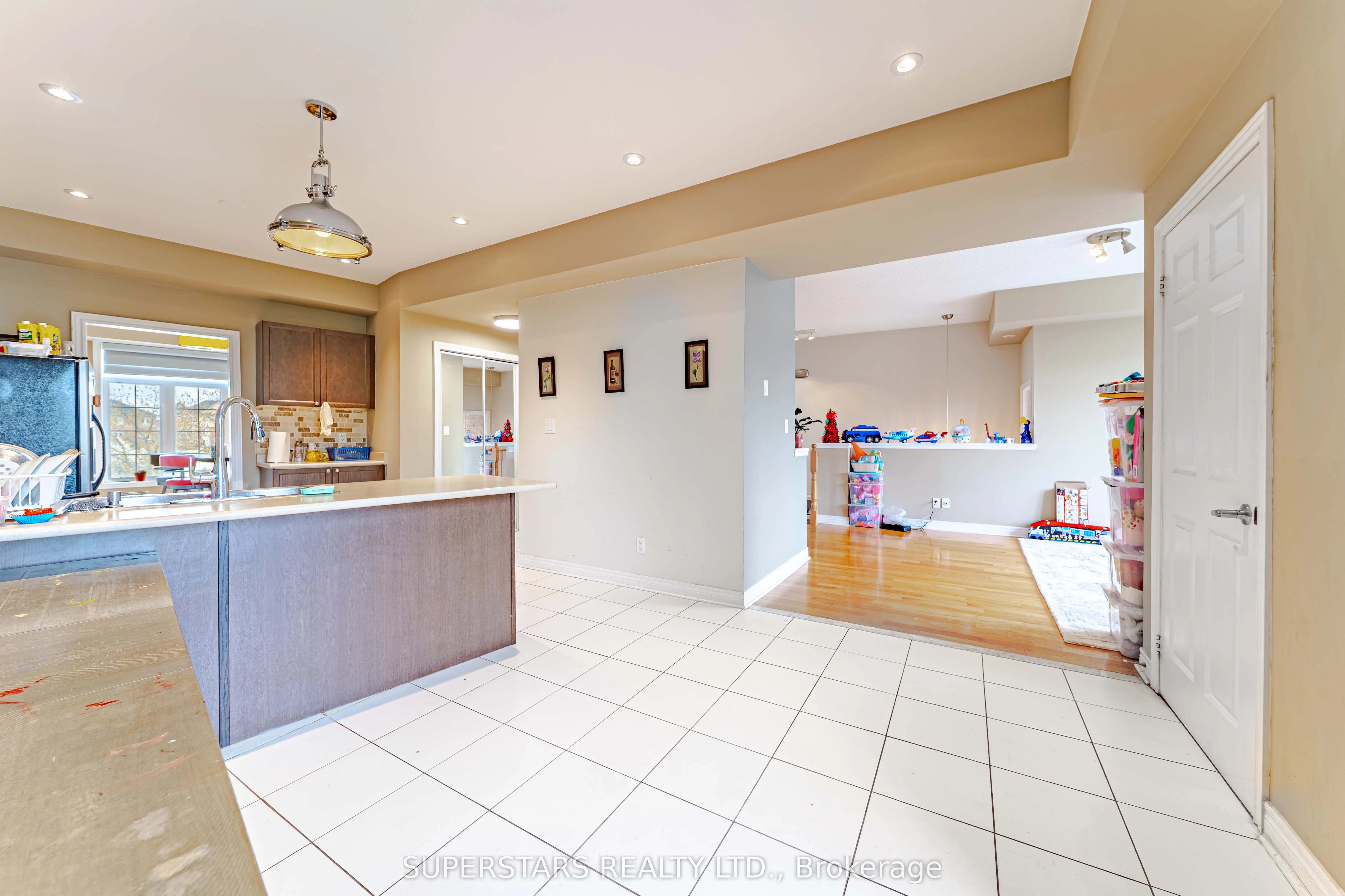 30 Greensborough Village Circle, #22
