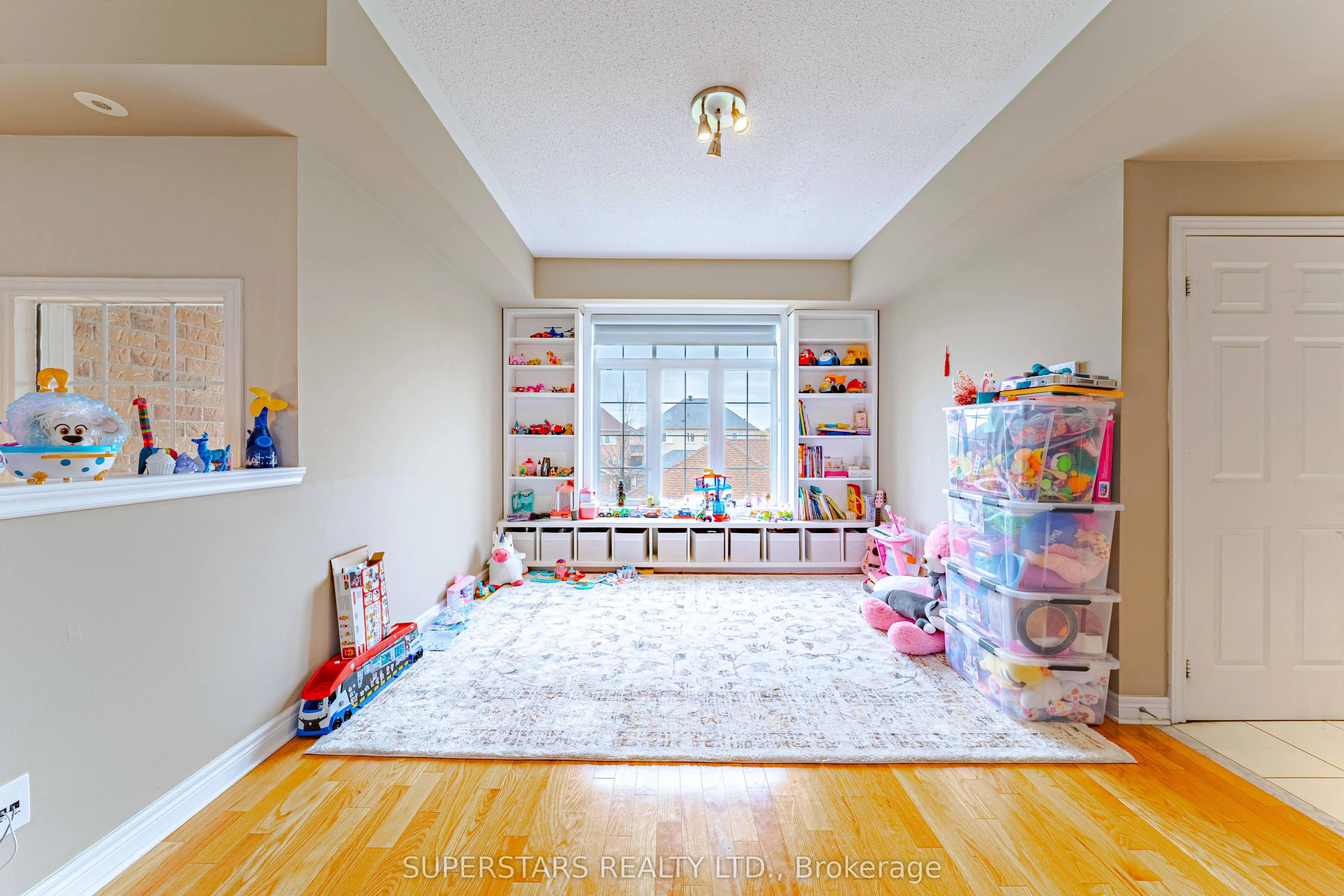 30 Greensborough Village Circle, #22