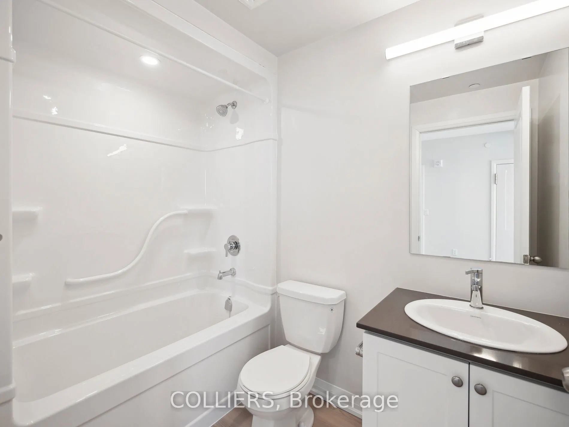 13042 Yonge Street