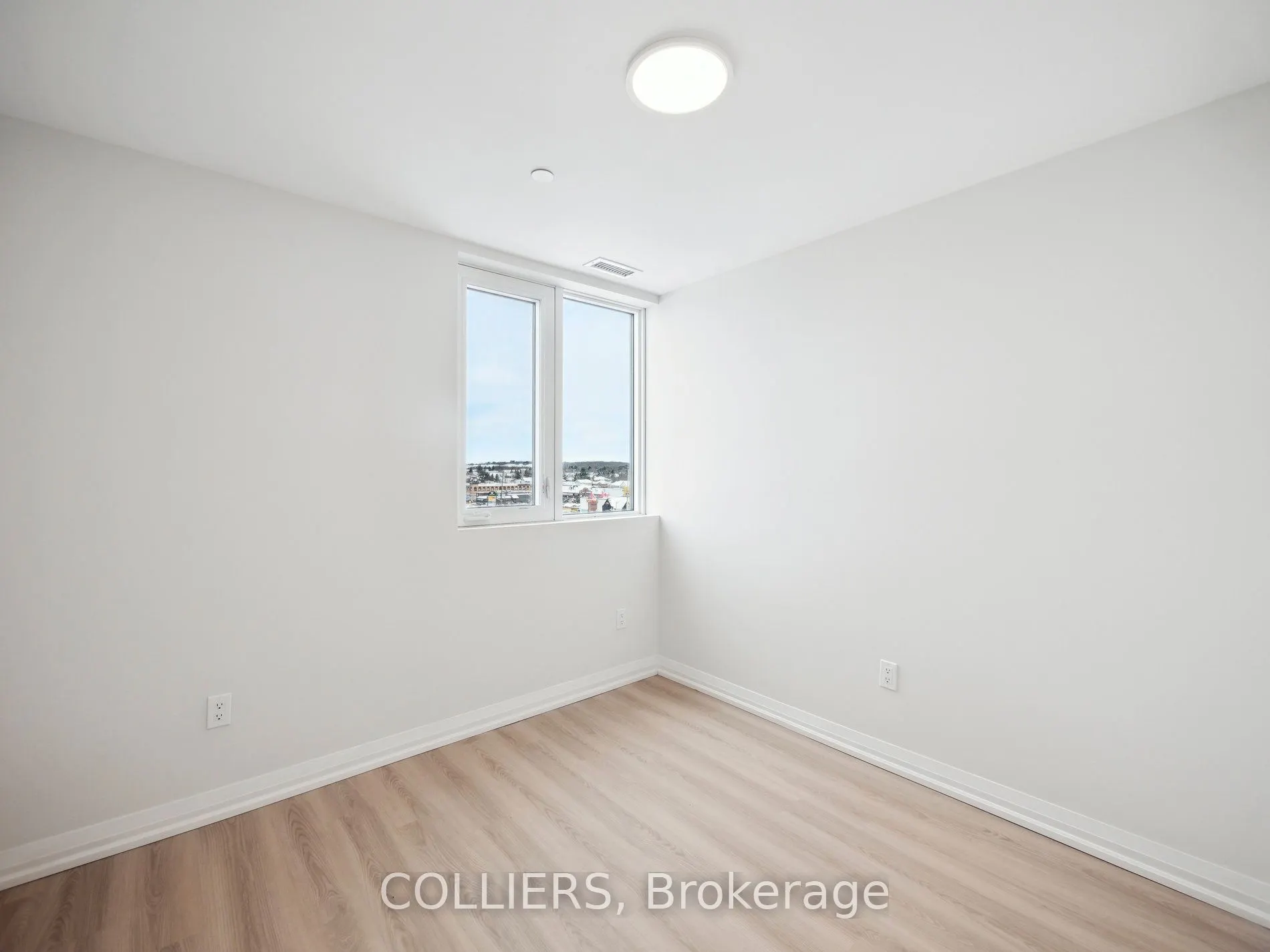 13042 Yonge Street