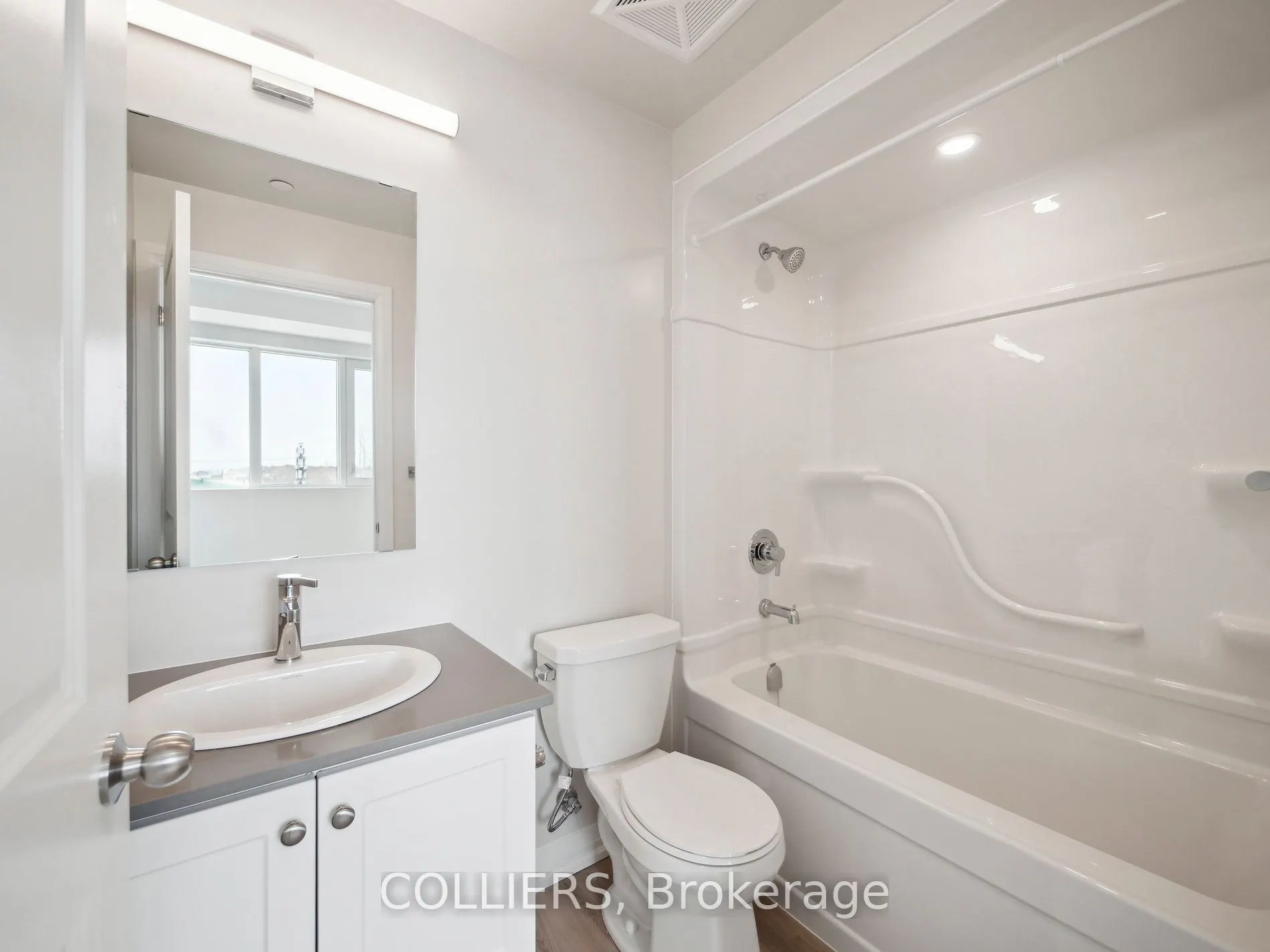 13042 Yonge Street