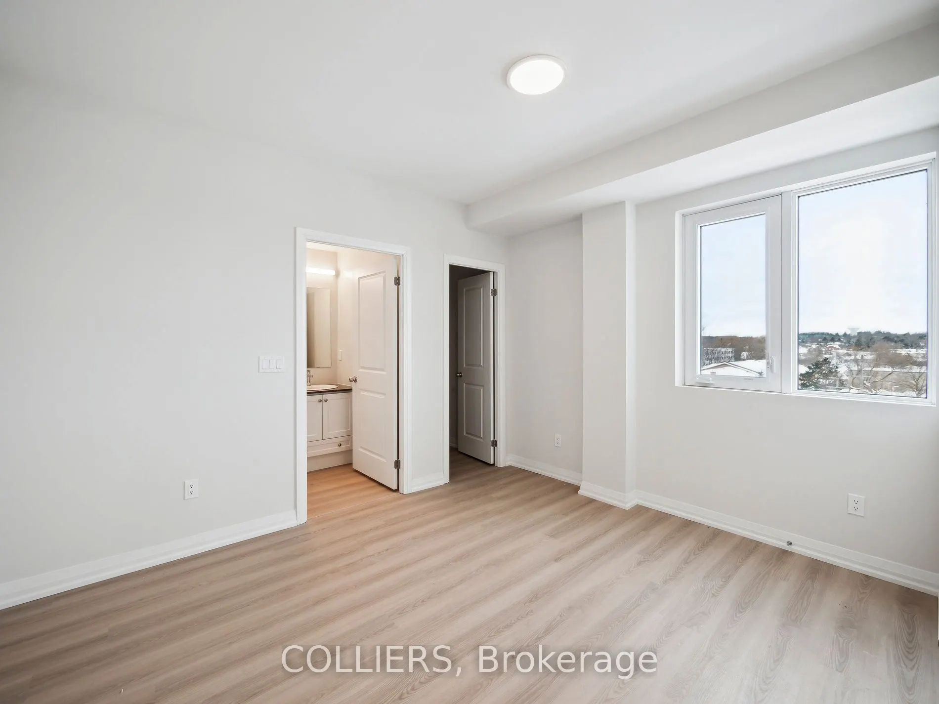 13042 Yonge Street