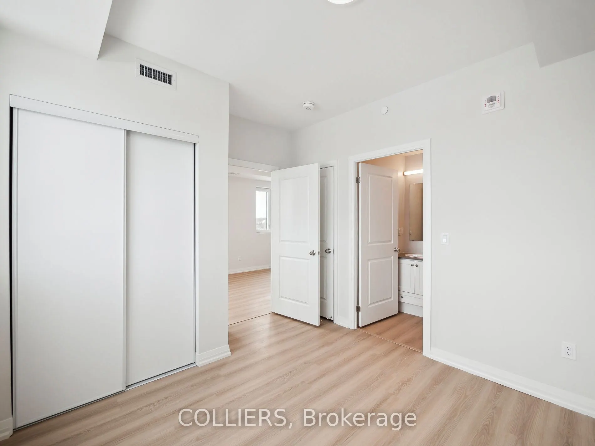 13042 Yonge Street