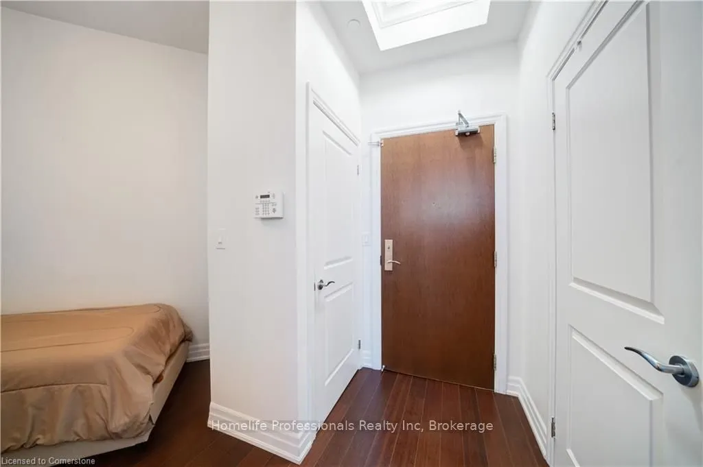 111 Civic Square Gate, #619