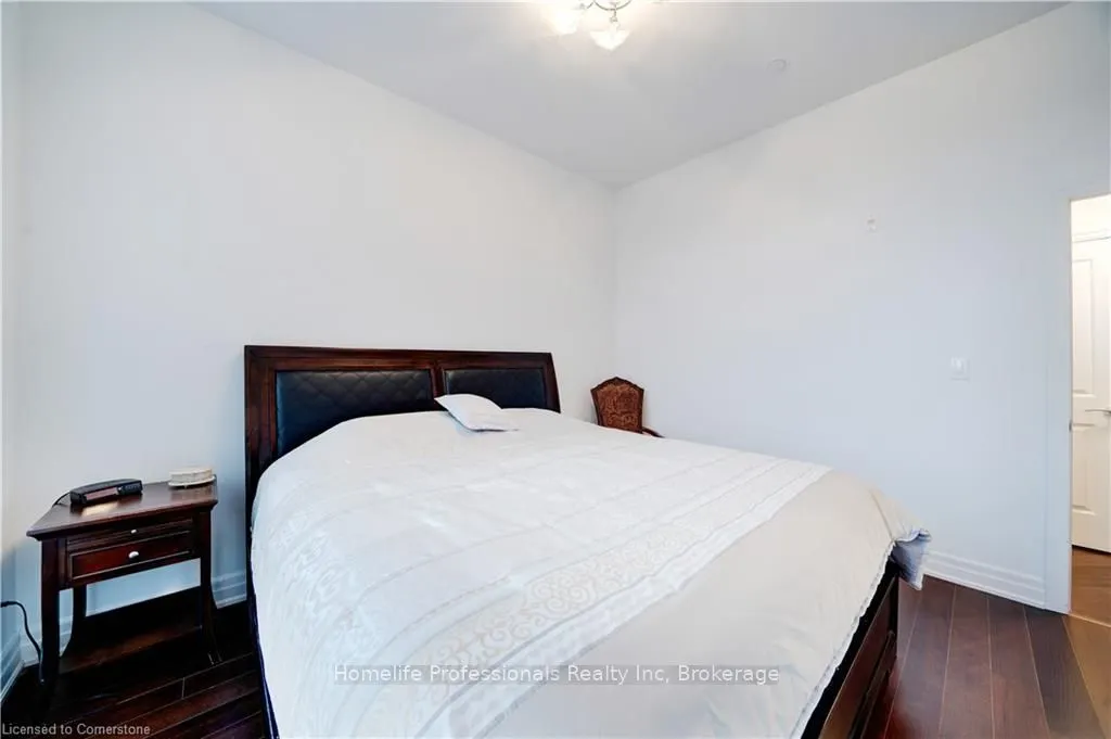 111 Civic Square Gate, #619
