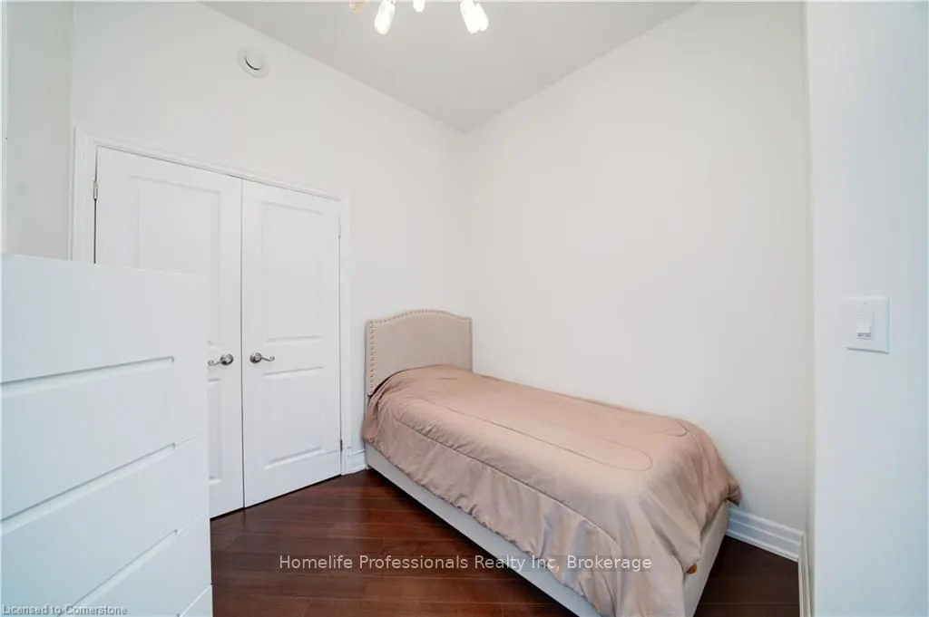 111 Civic Square Gate, #619
