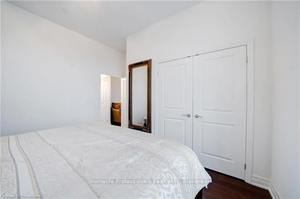 111 Civic Square Gate, #619