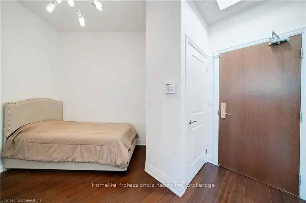 111 Civic Square Gate, #619