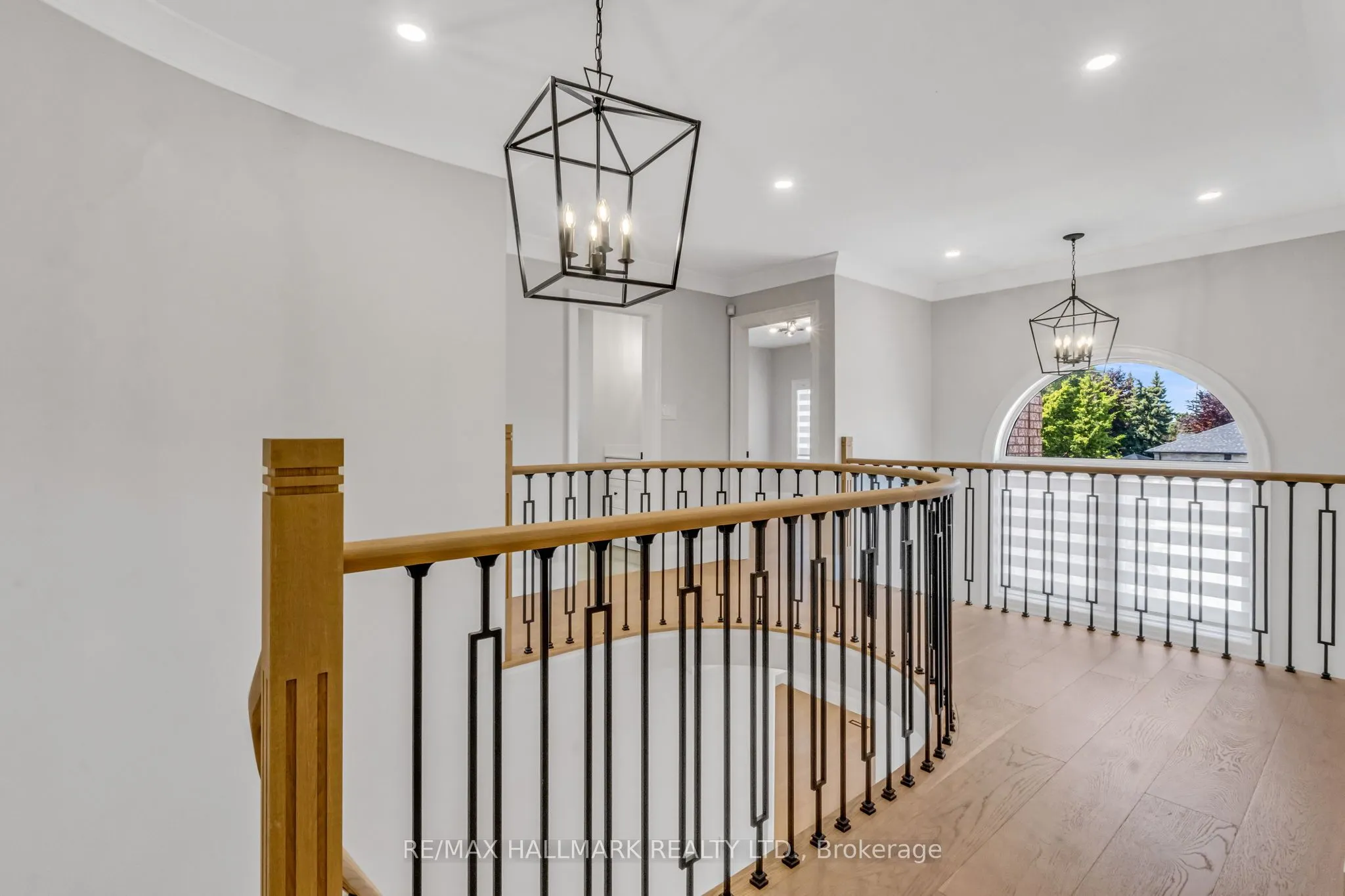 372 Crofters Road