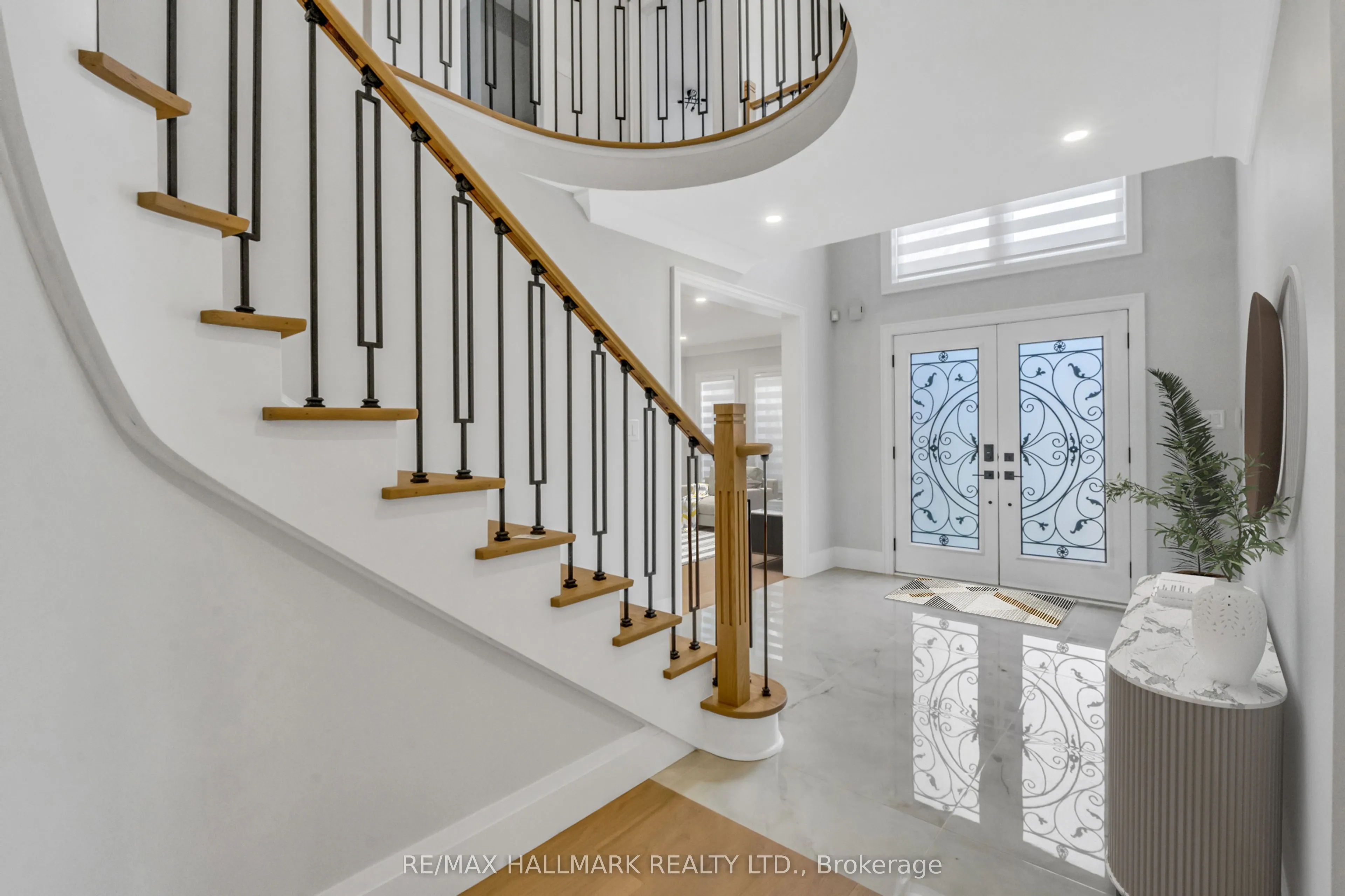 372 Crofters Road