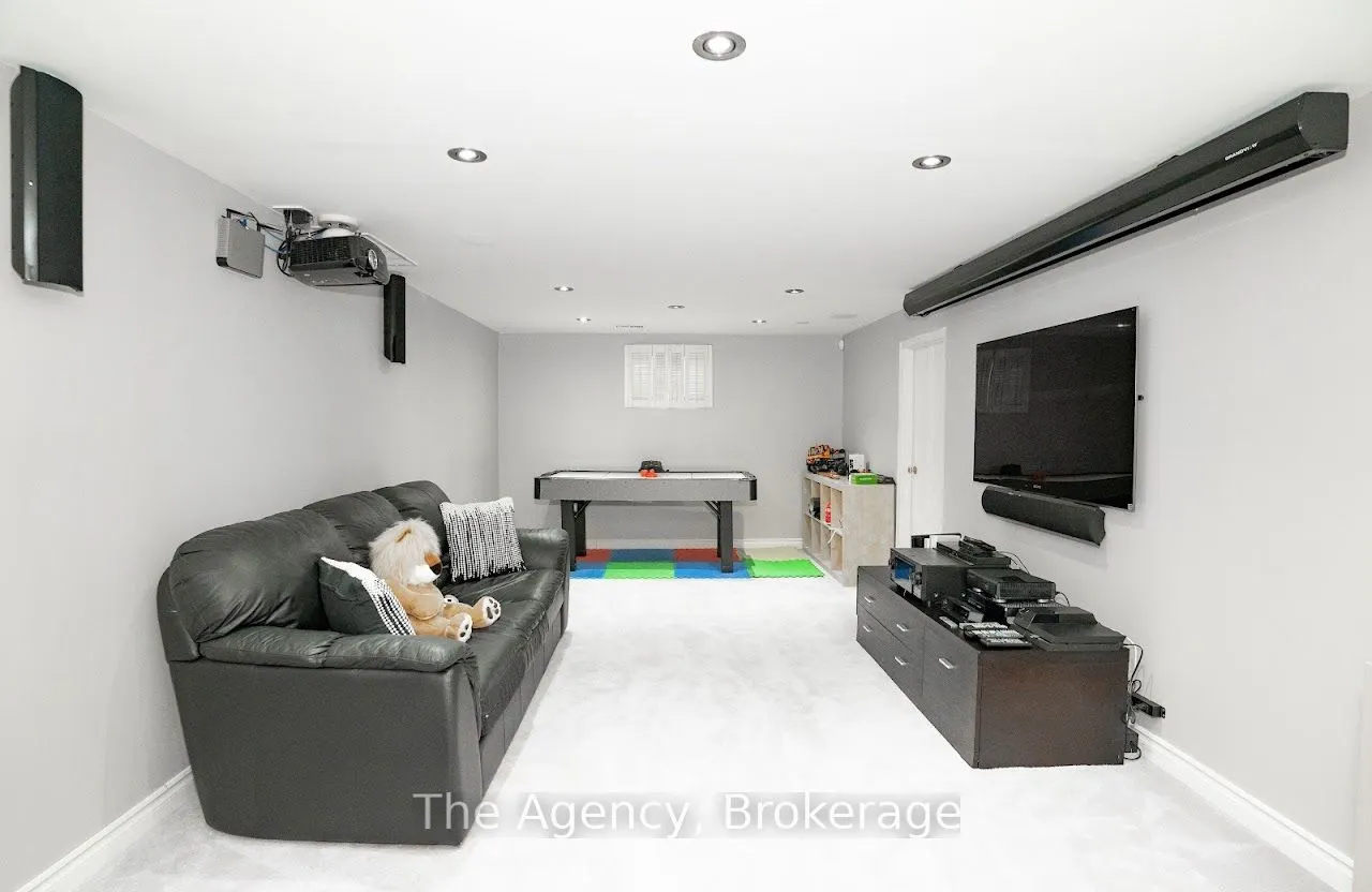 126 Babcombe Drive