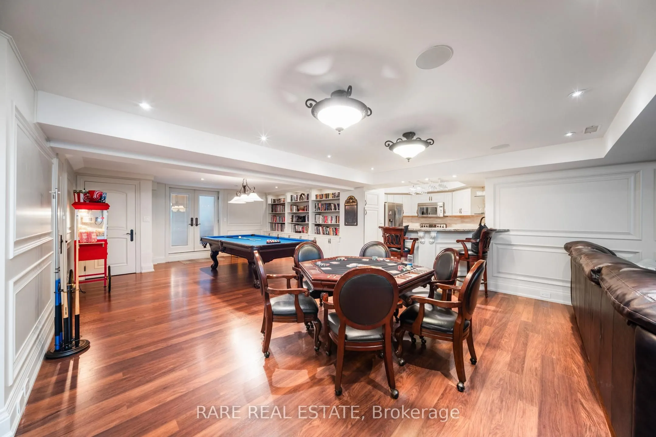 30 Delia Place W