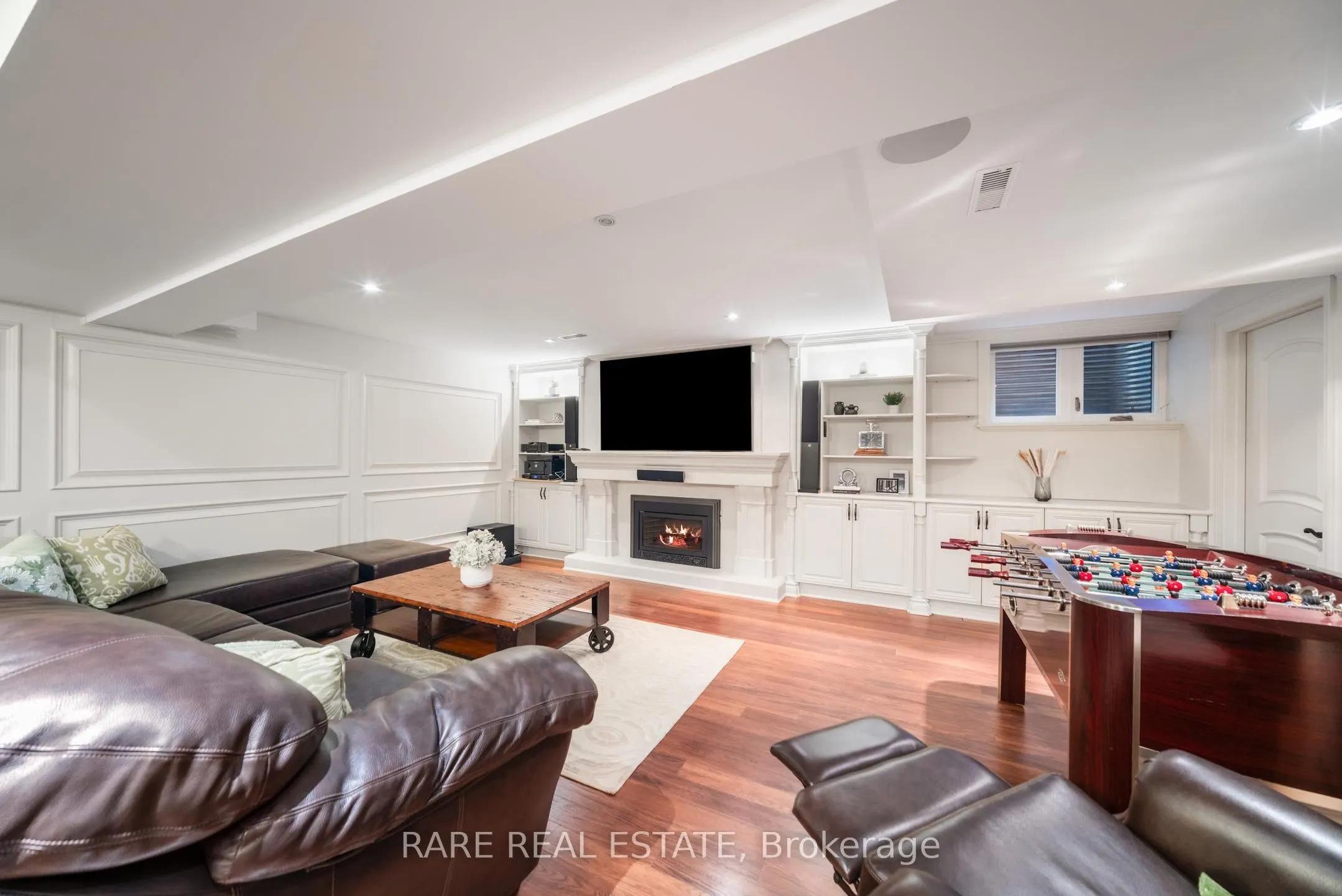 30 Delia Place W