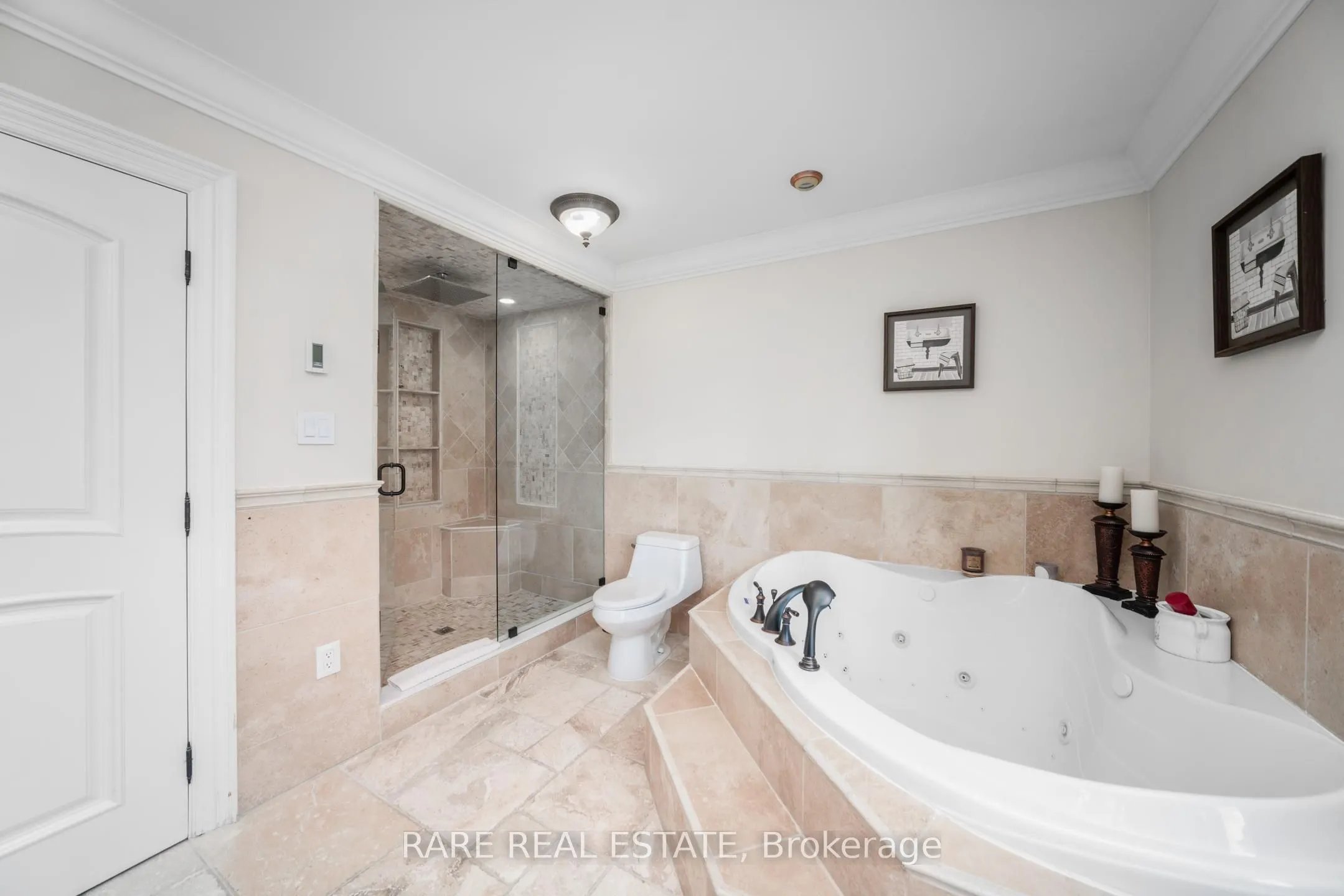 30 Delia Place W