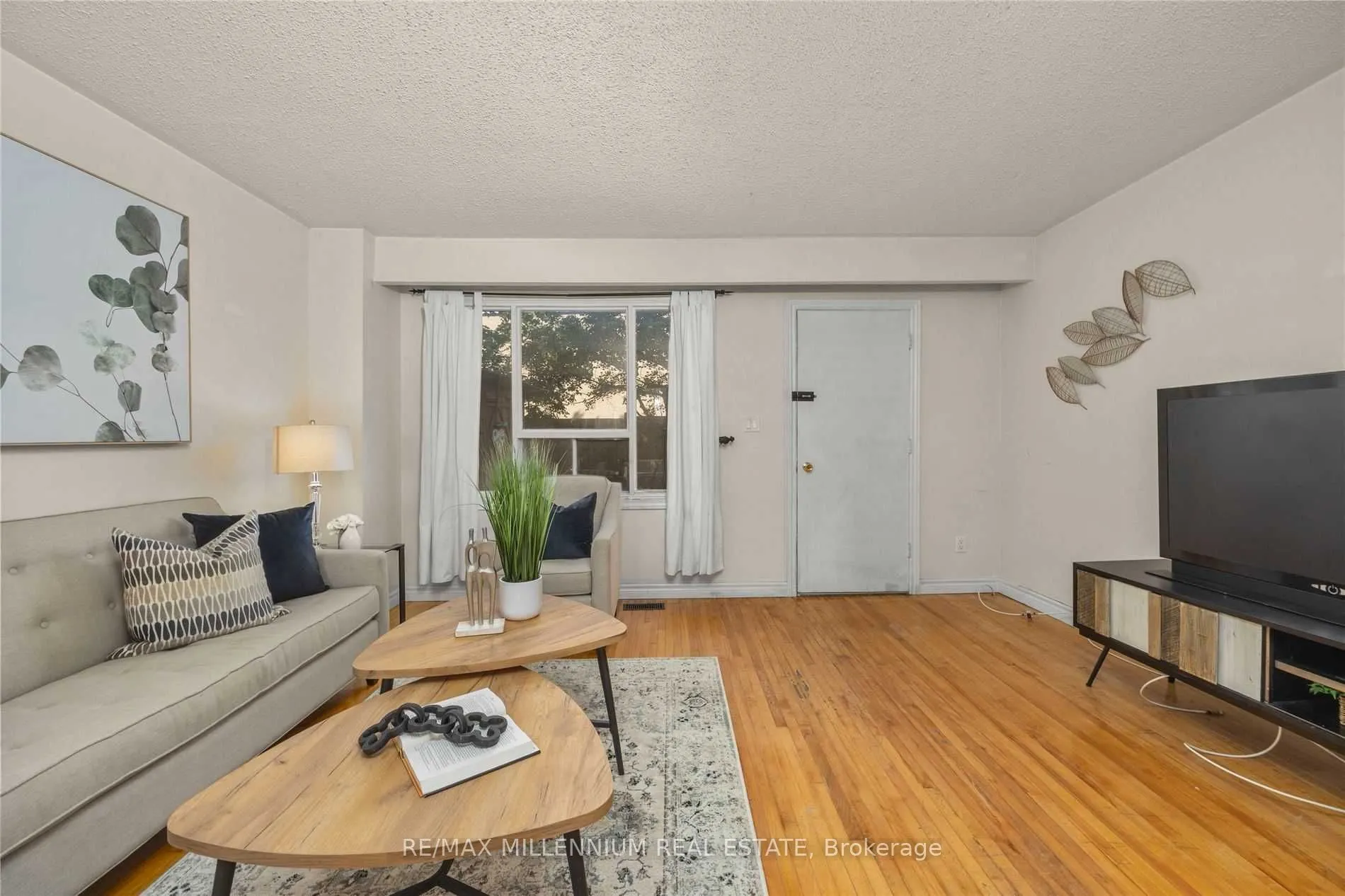 17 The Carriage Way, ##17