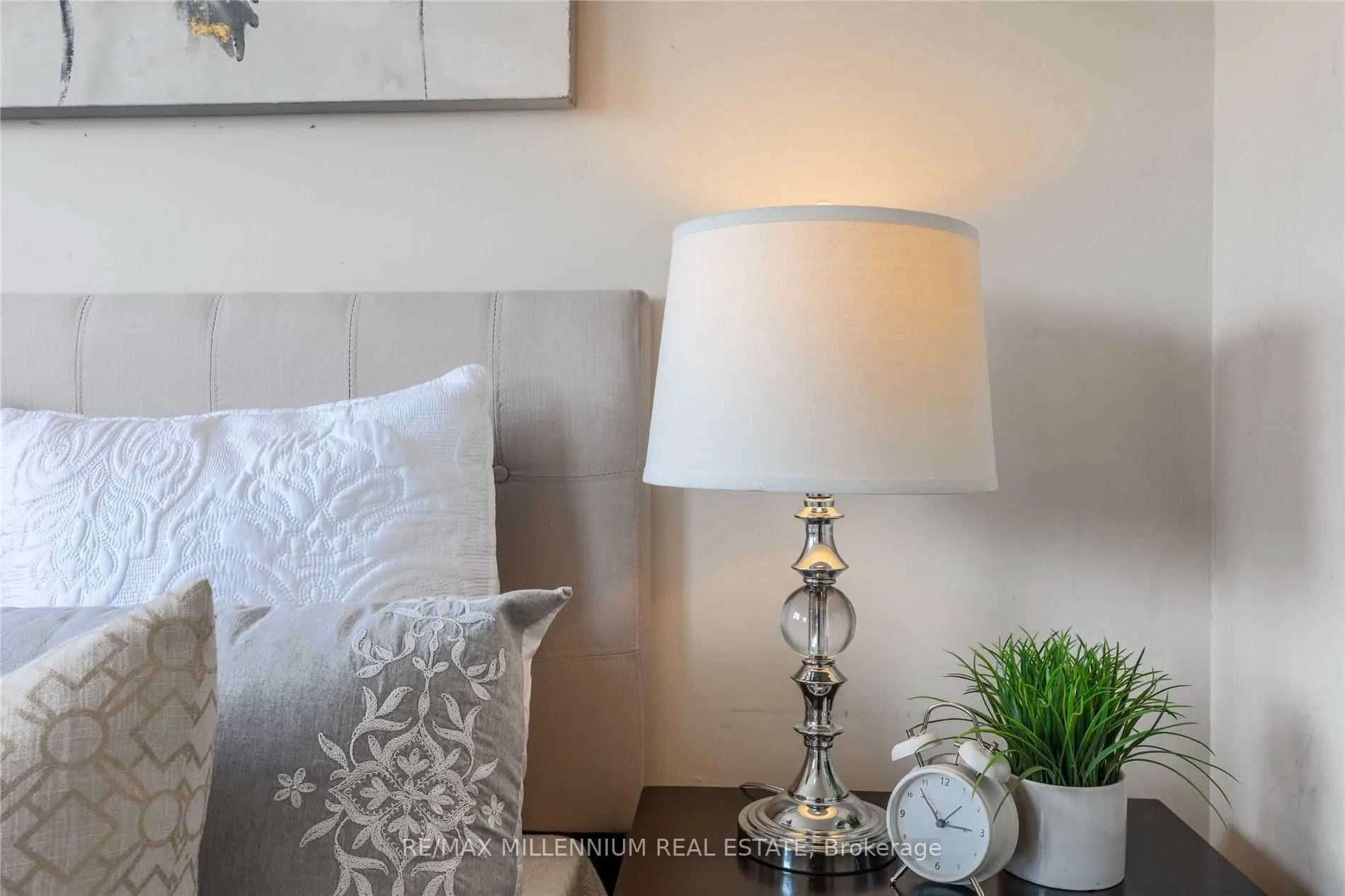 17 The Carriage Way, ##17