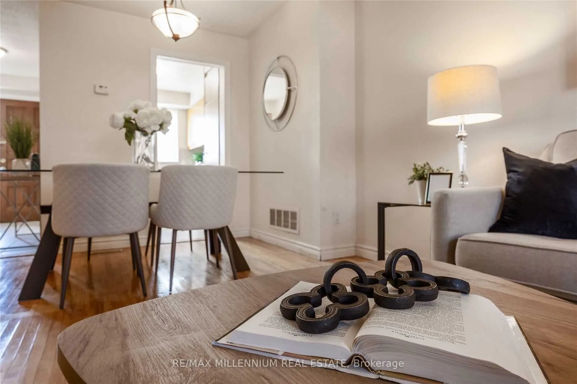 17 The Carriage Way, ##17