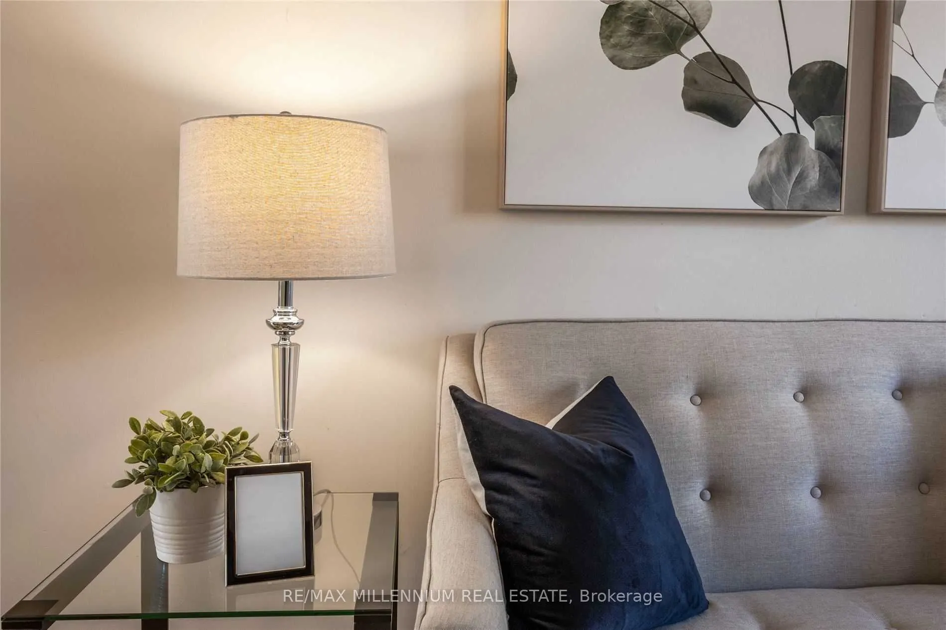 17 The Carriage Way, ##17