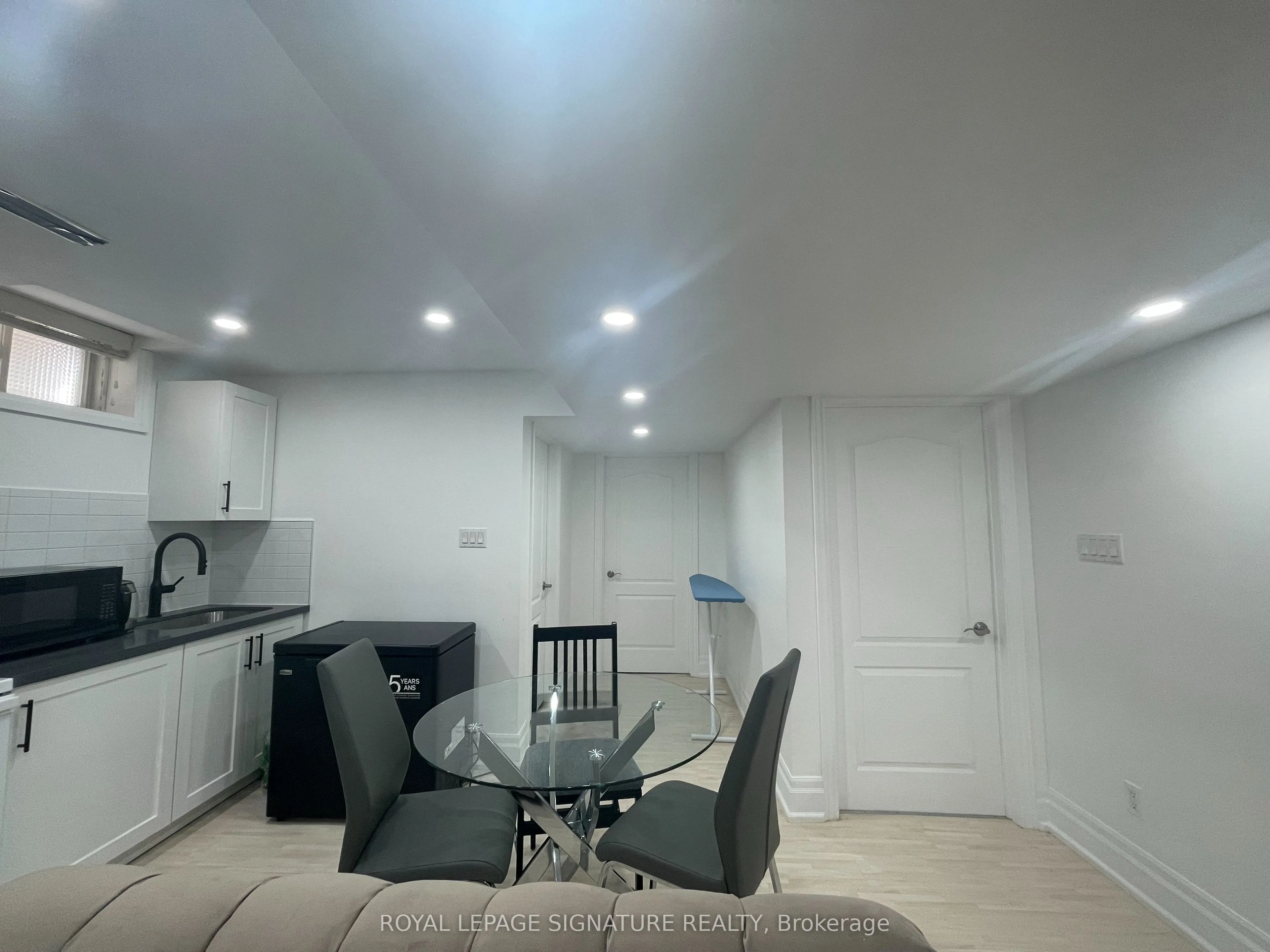 81 Serene Way