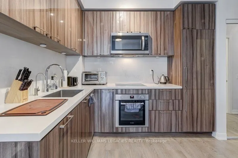 1 Grandview Avenue, #1206