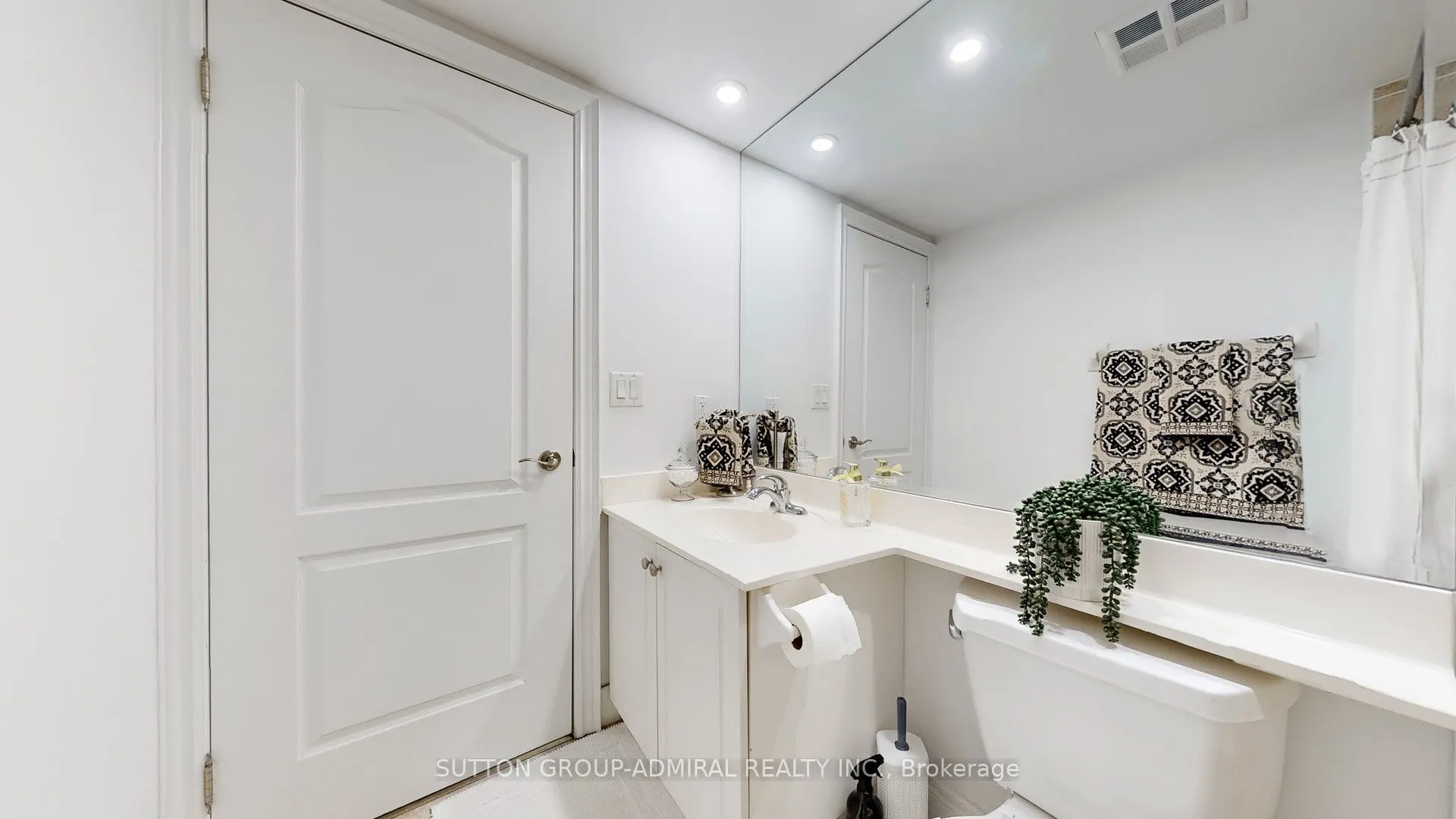 51 Saddlecreek Drive, #310