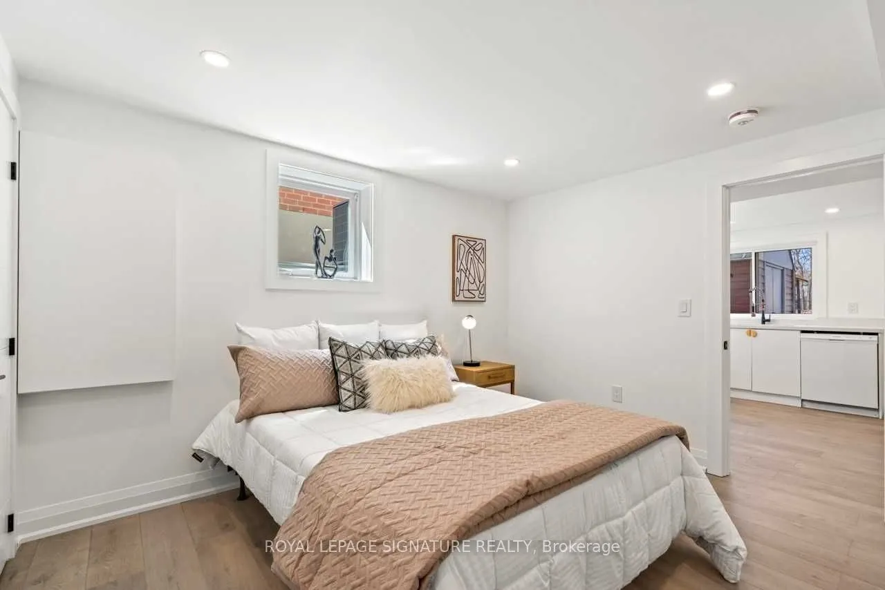 185 Lloyd Avenue, ##Lower