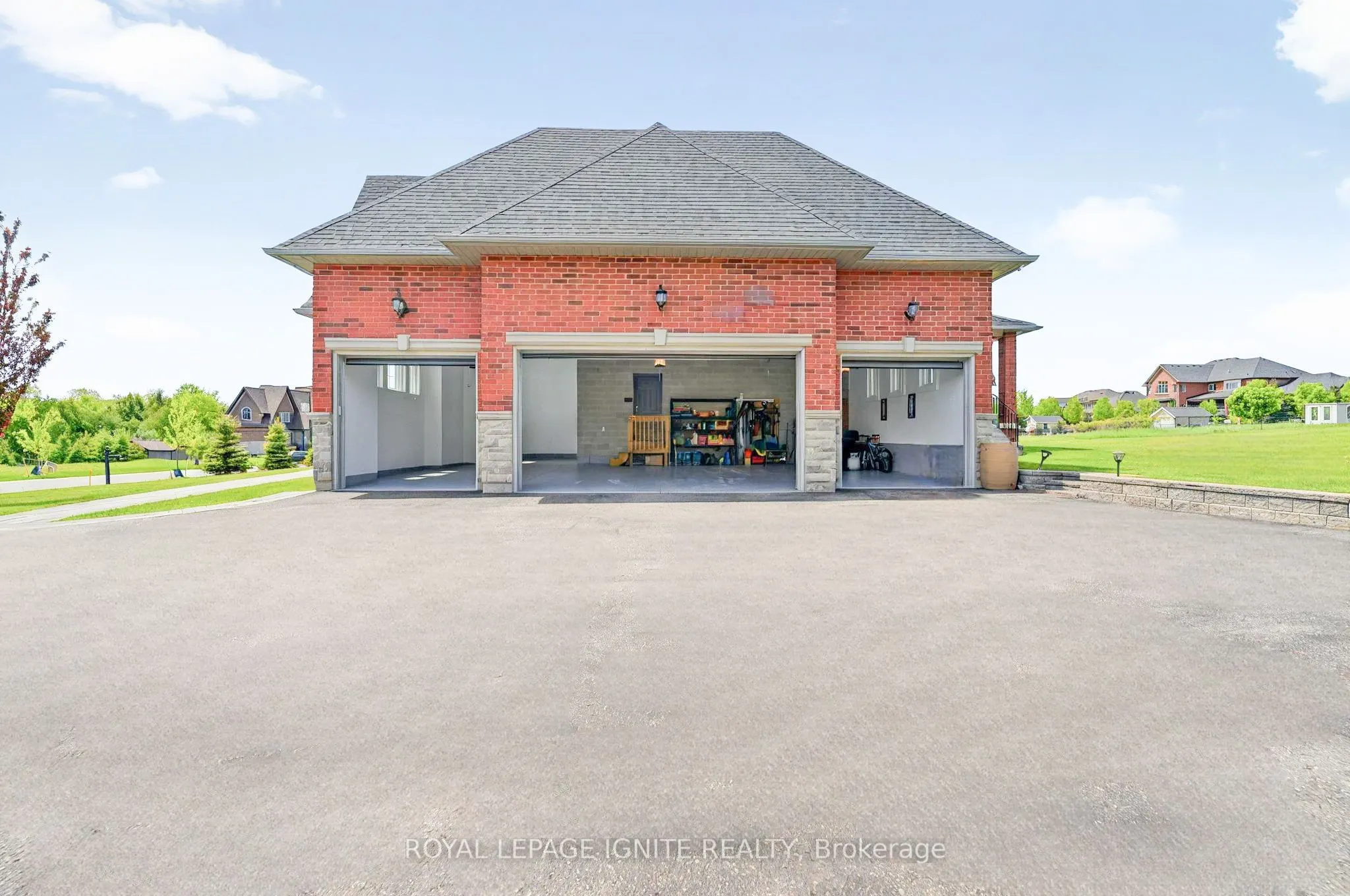 23 Spruceview Place