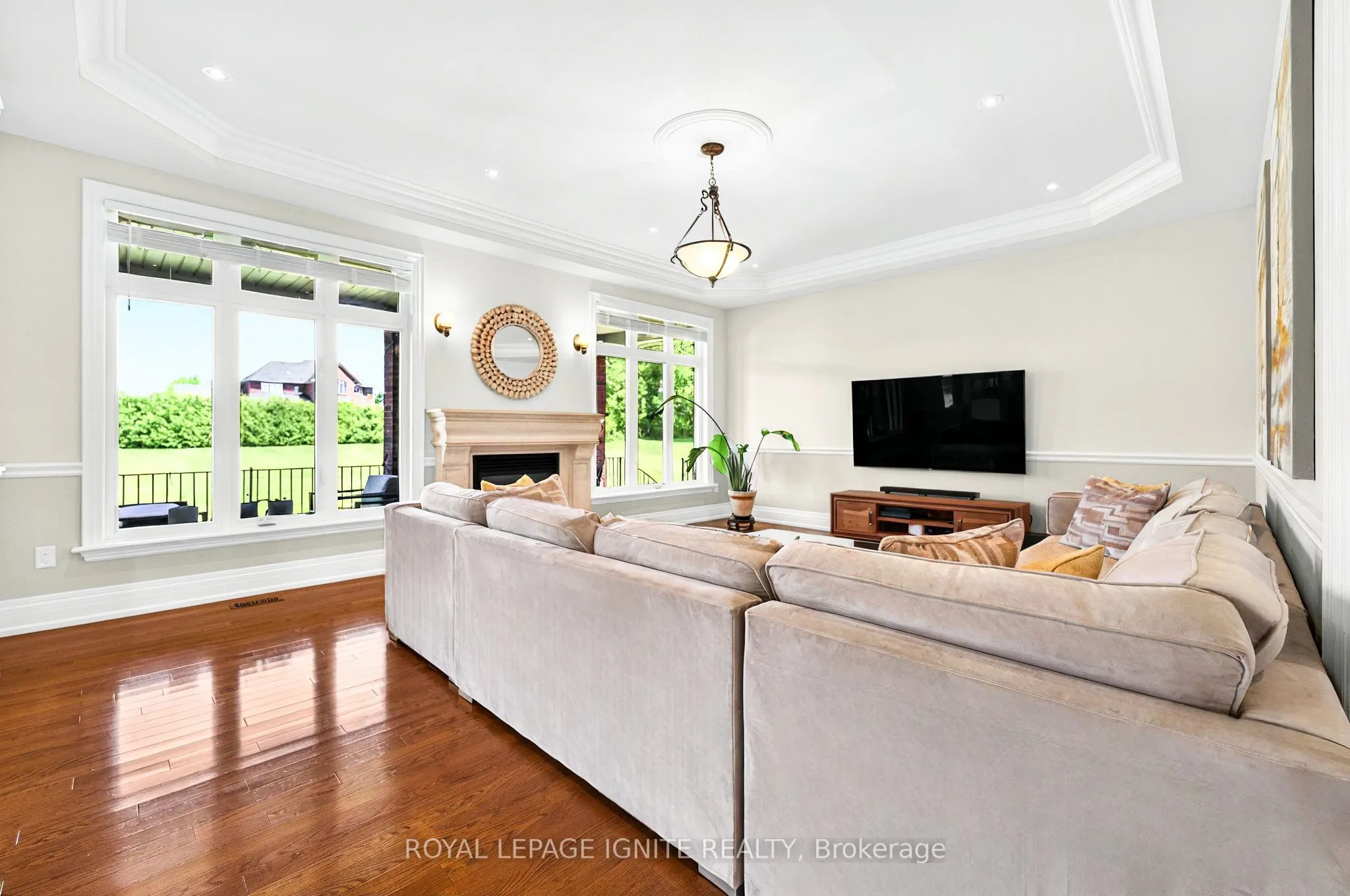 23 Spruceview Place